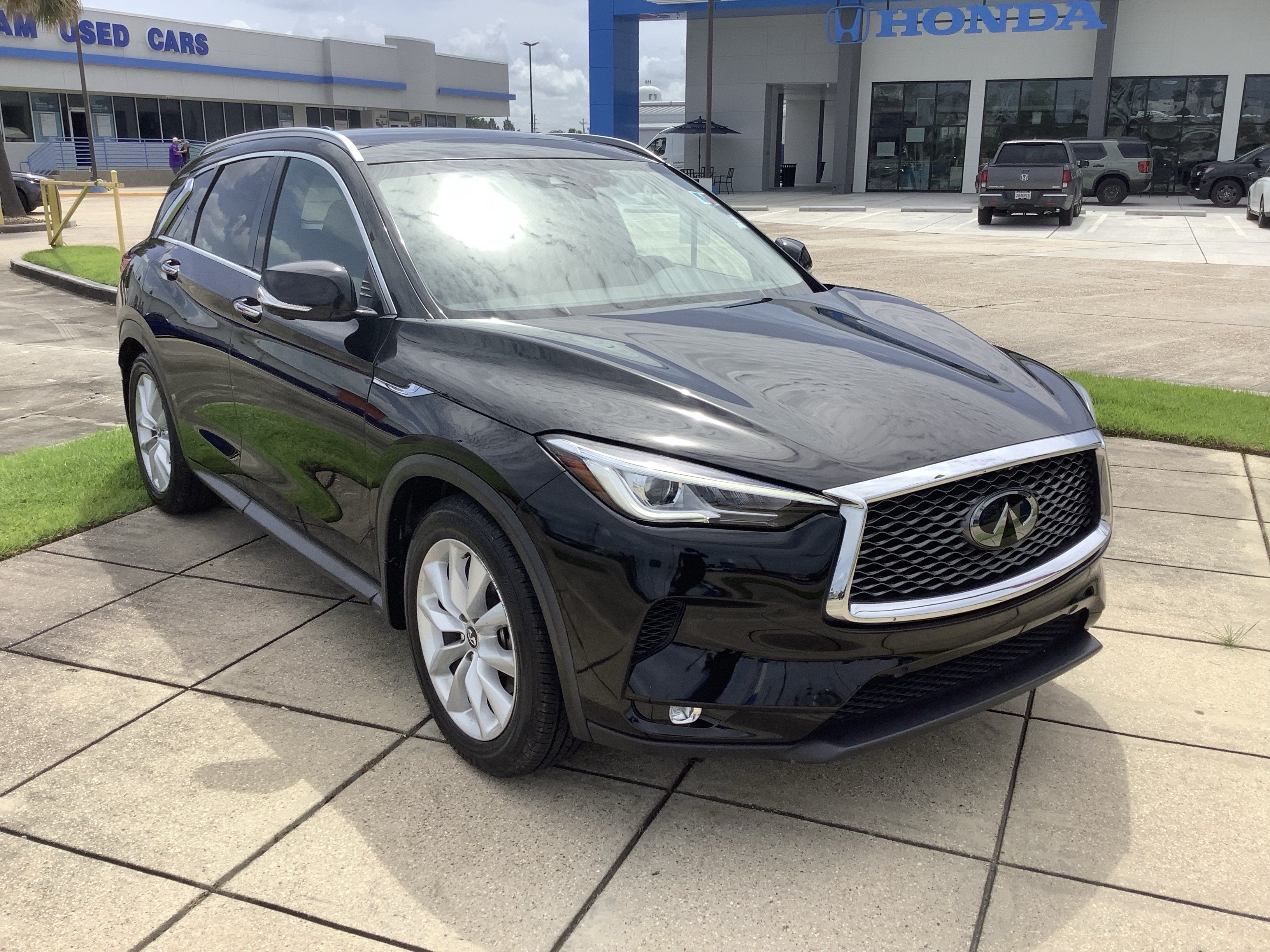2019 INFINITI QX50 ESSENTIAL