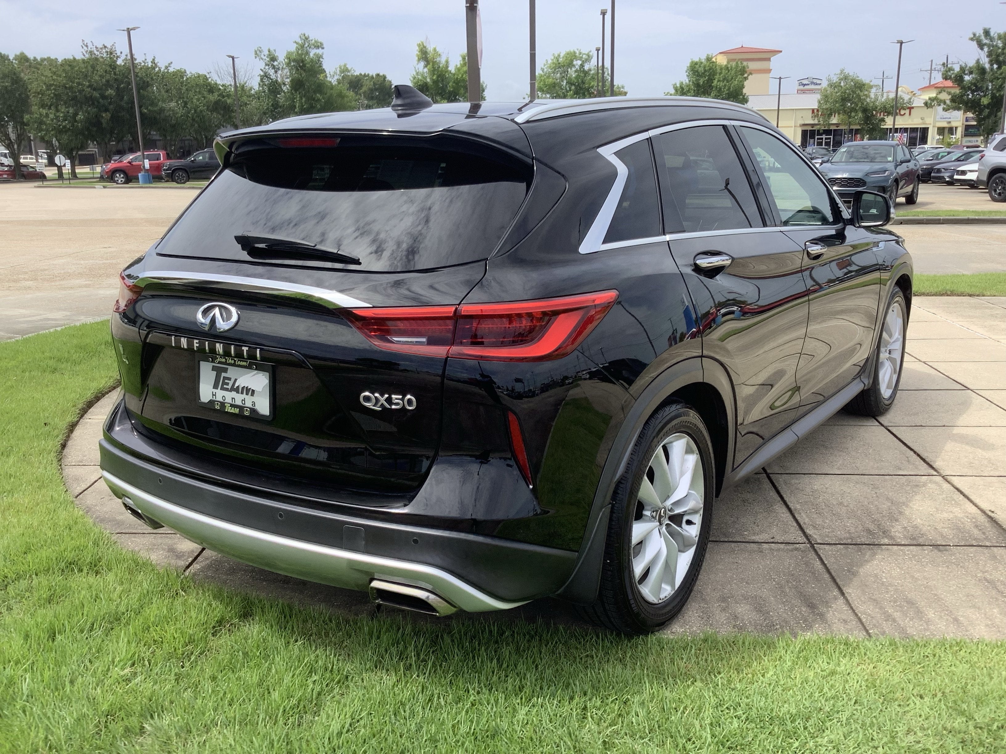 2019 INFINITI QX50 ESSENTIAL