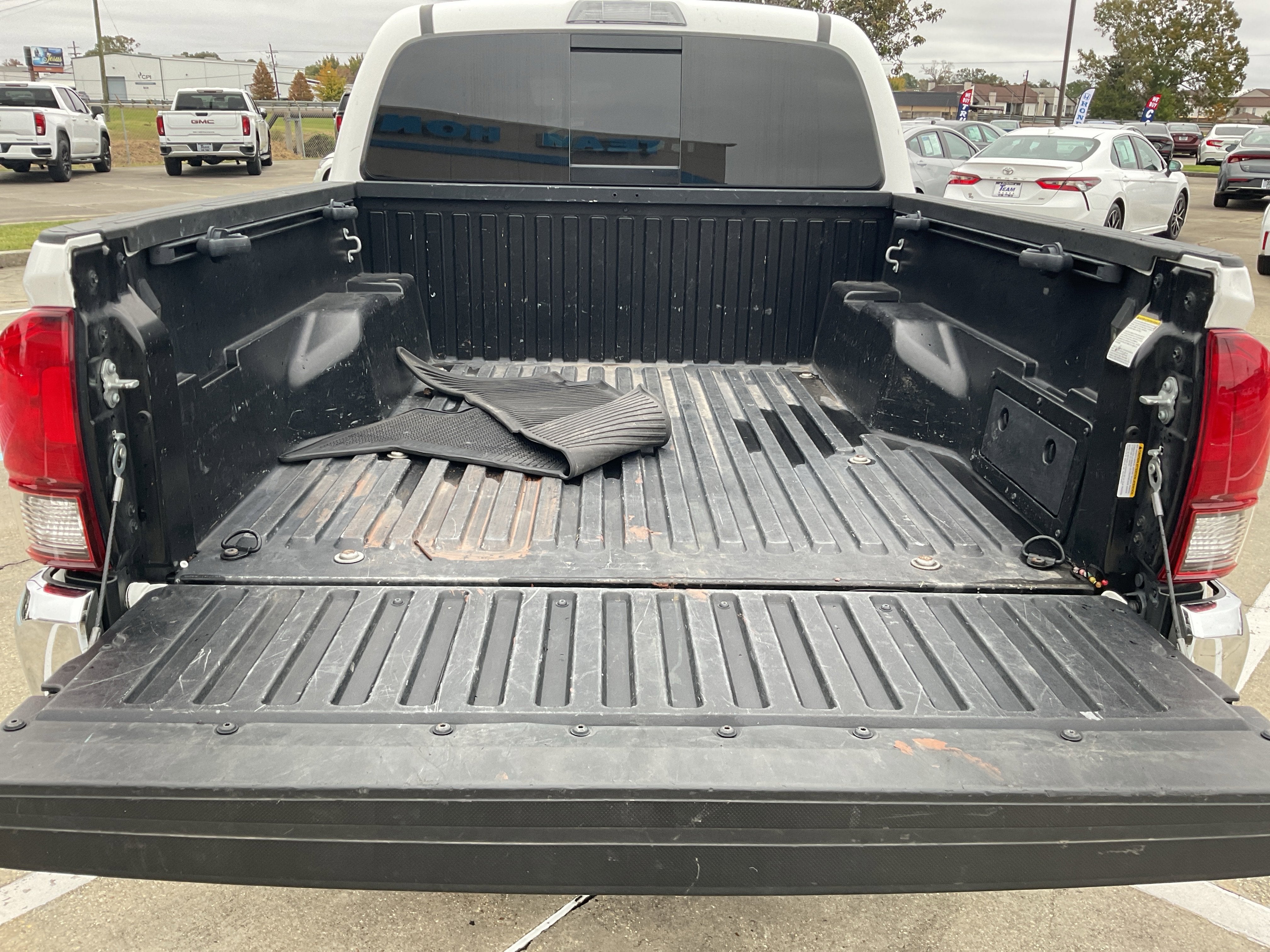 2023 Toyota Tacoma 2WD SR5