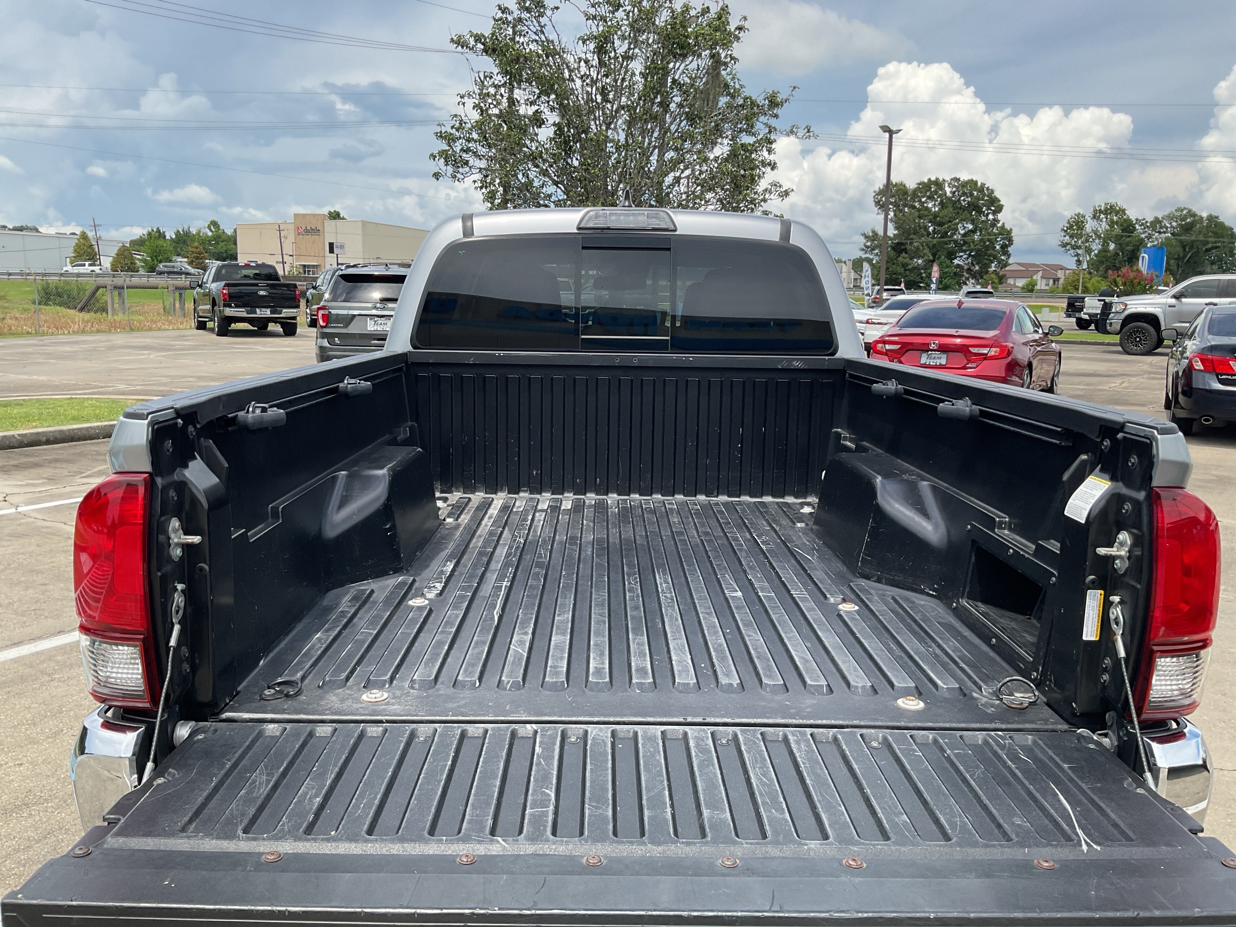 2019 Toyota Tacoma 2WD SR5