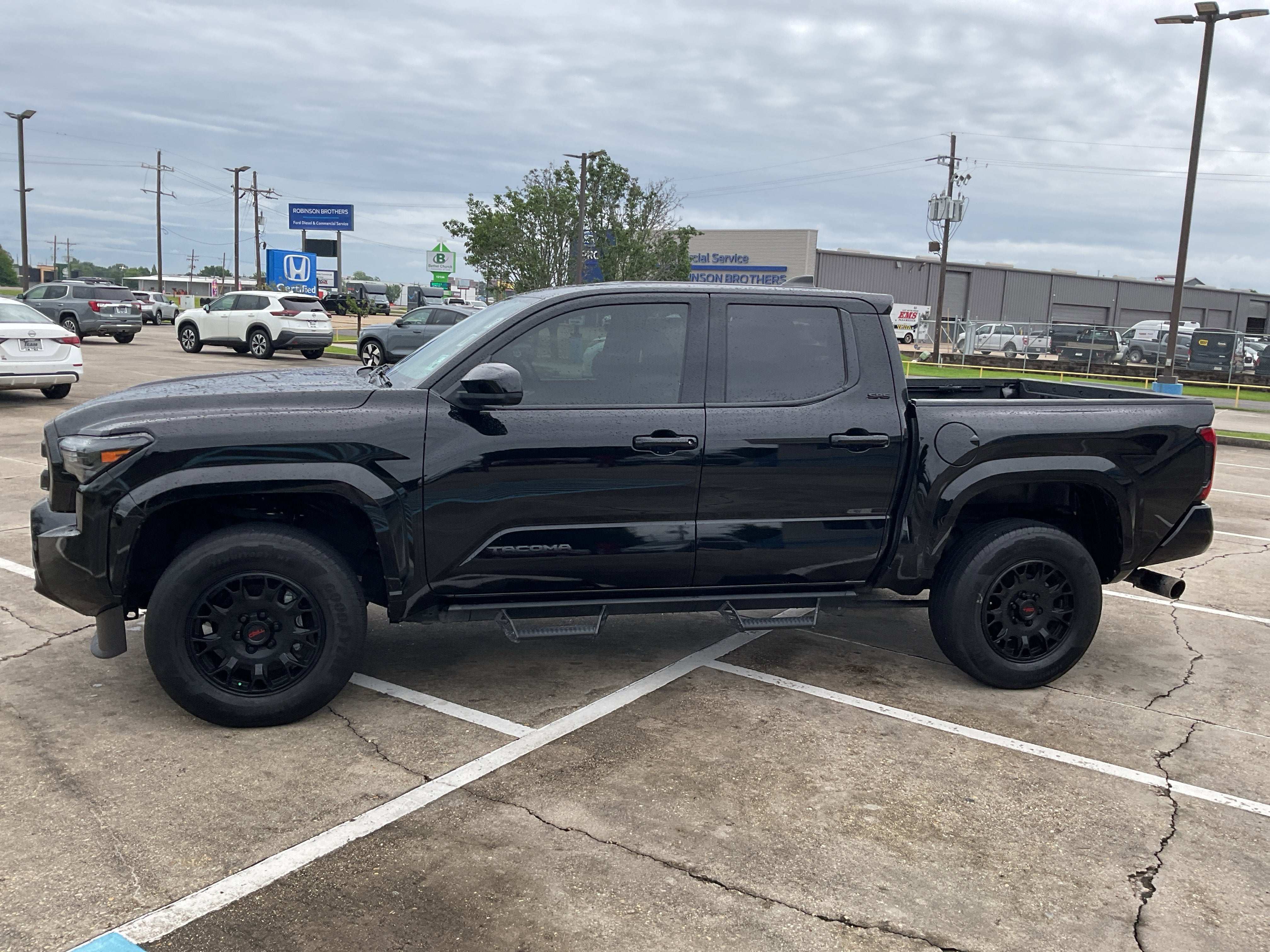 2025 Toyota Tacoma 2WD SR5