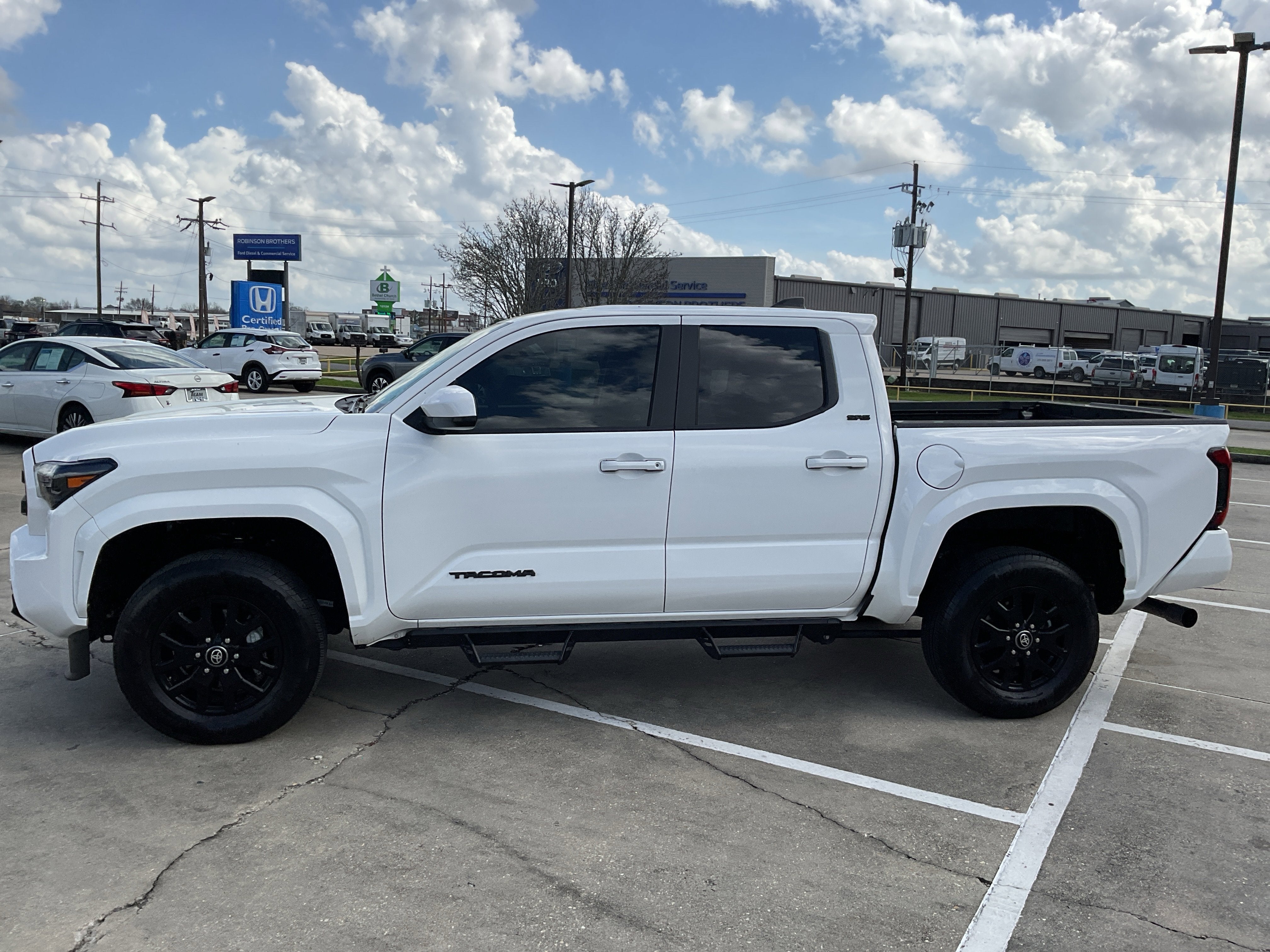 2025 Toyota Tacoma 2WD SR5