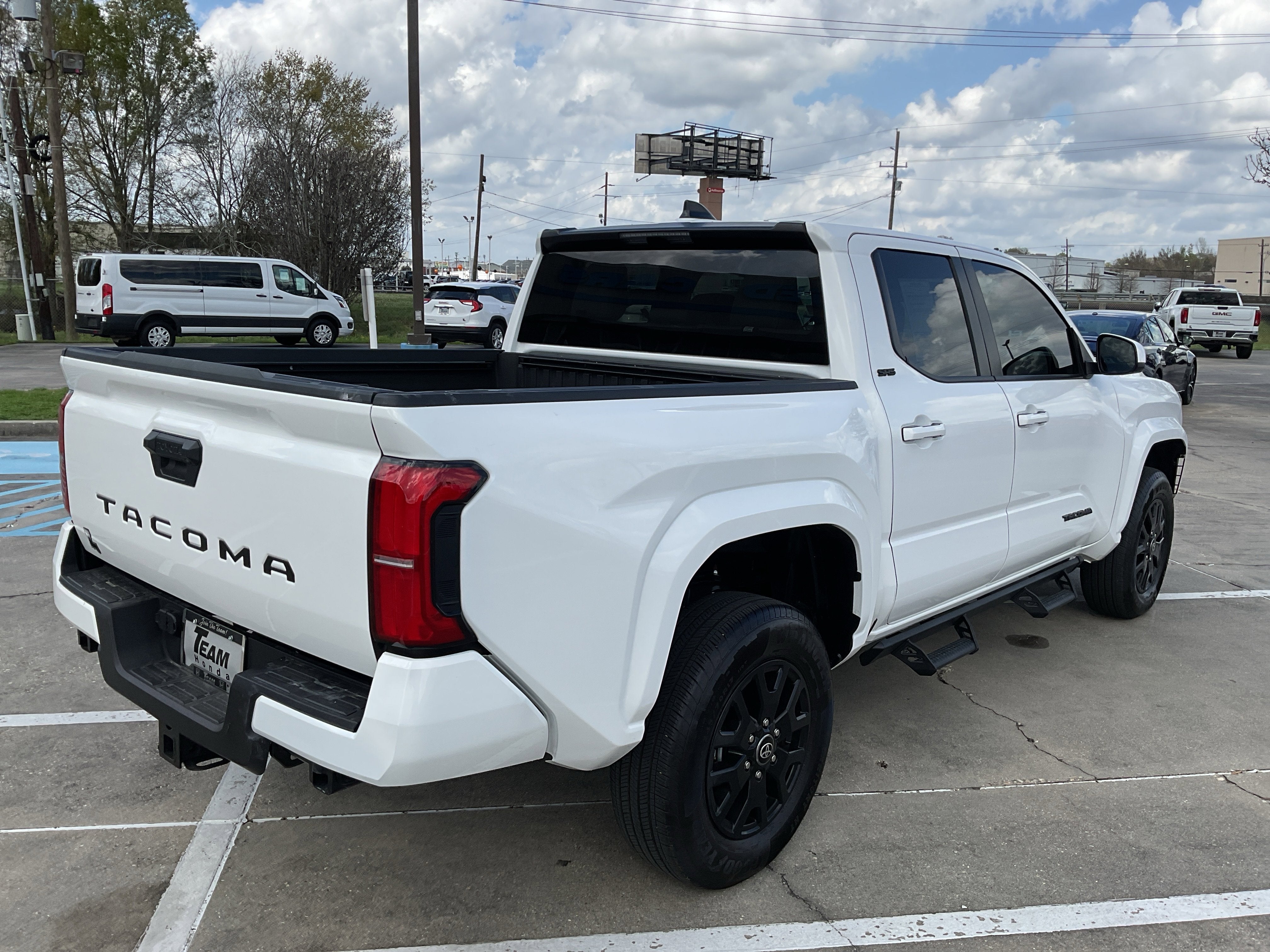 2025 Toyota Tacoma 2WD SR5