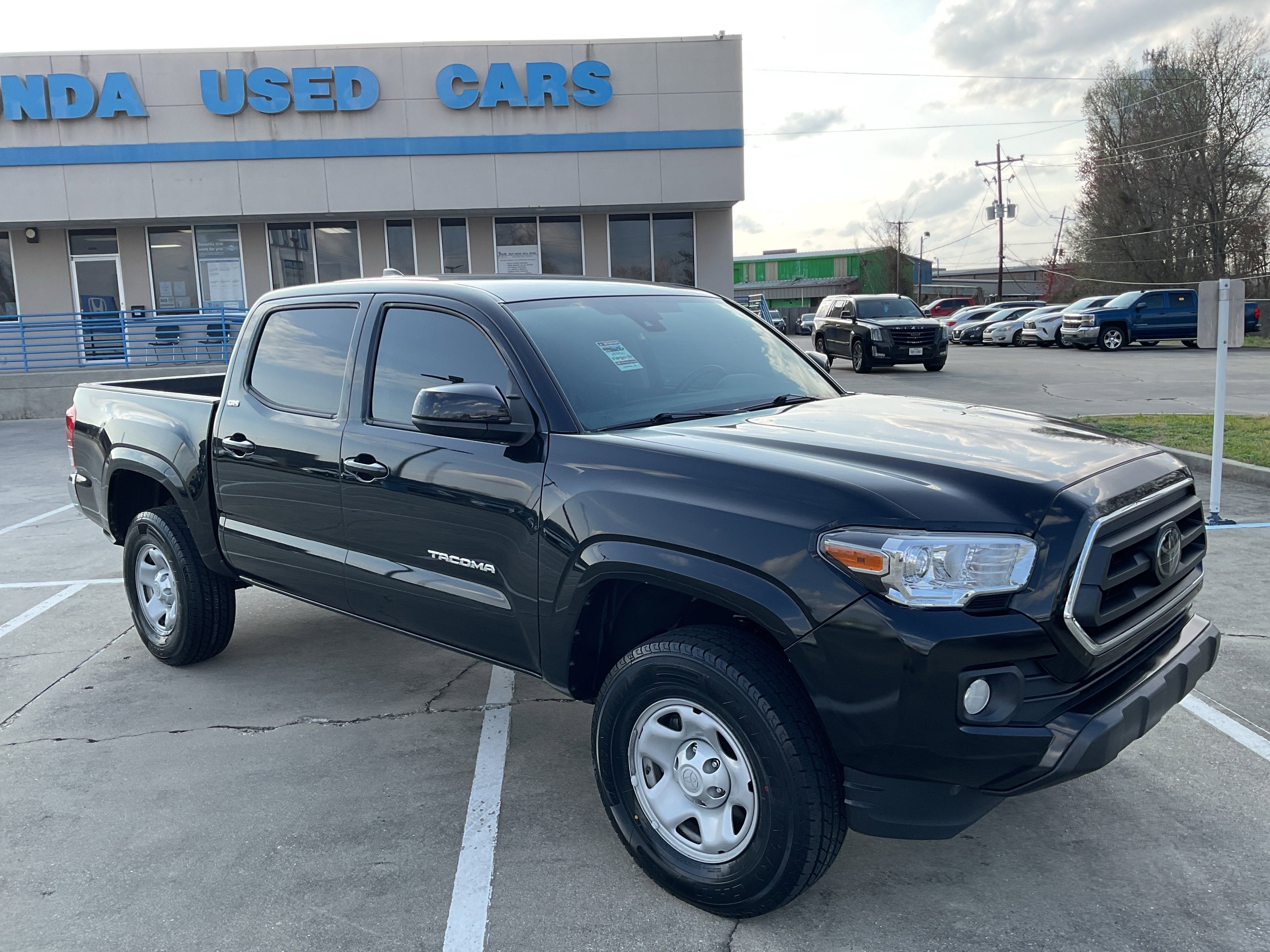 2022 Toyota Tacoma 2WD SR5