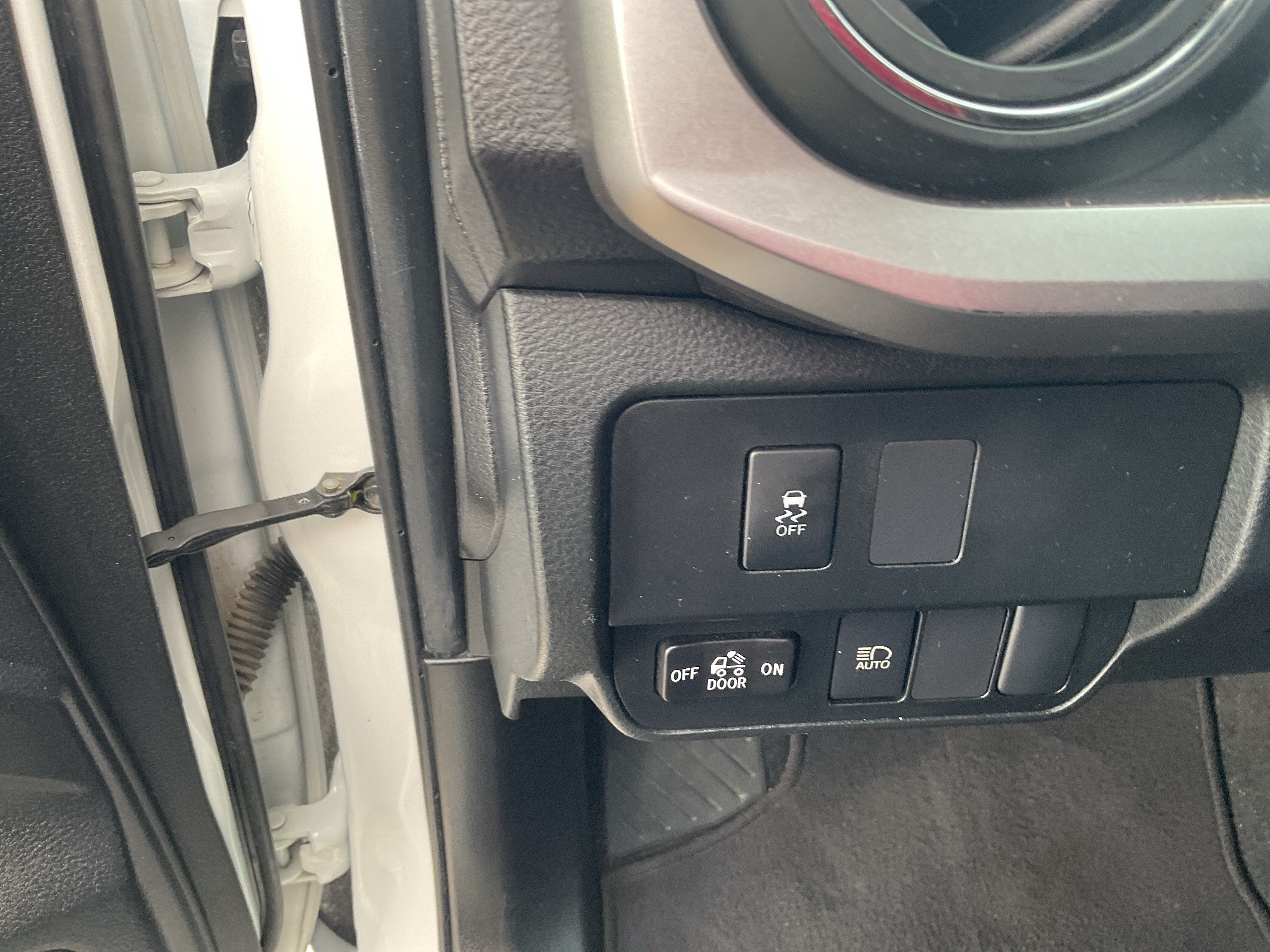 2023 Toyota Tacoma 2WD SR5