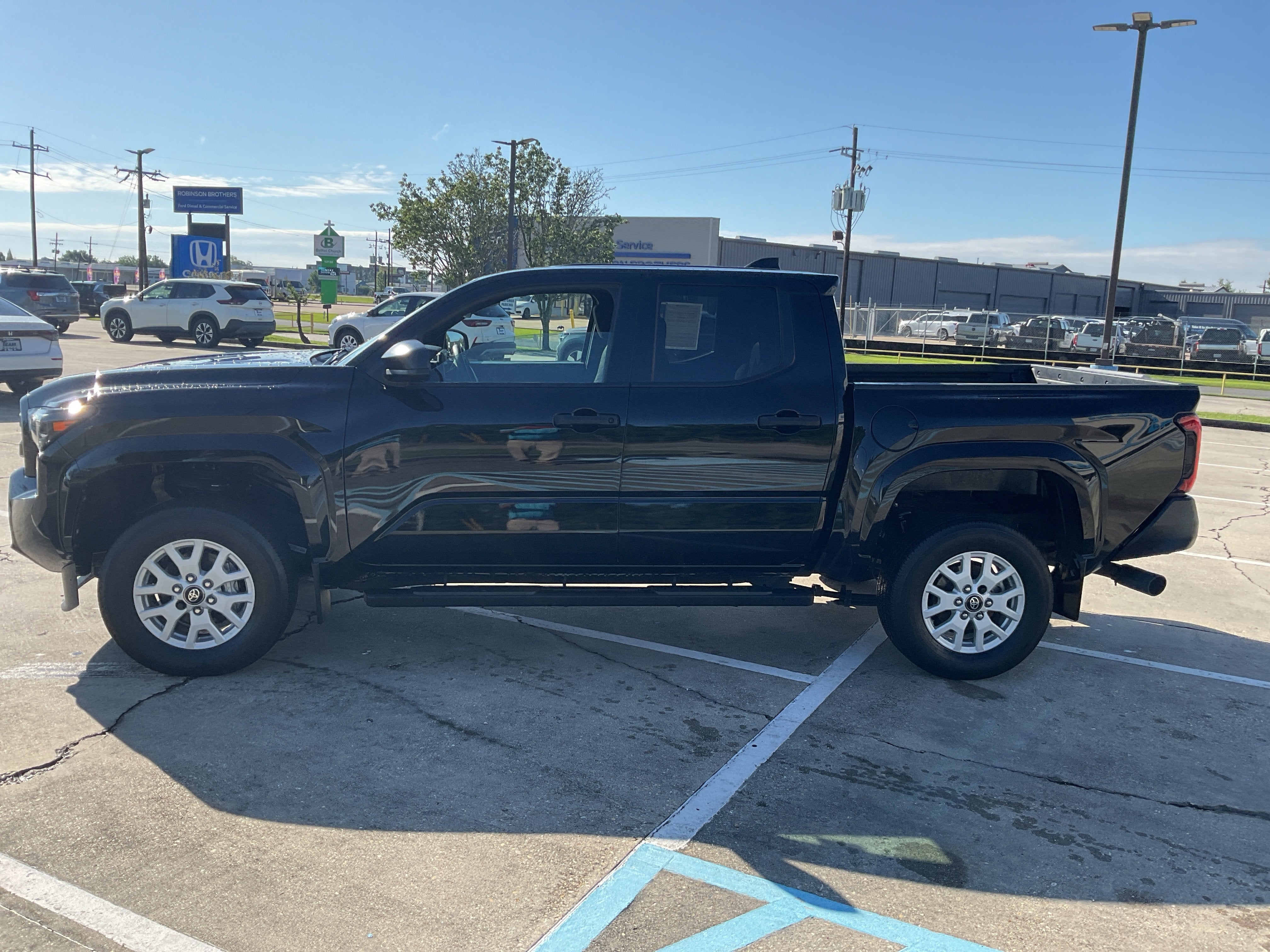2024 Toyota Tacoma 4WD SR