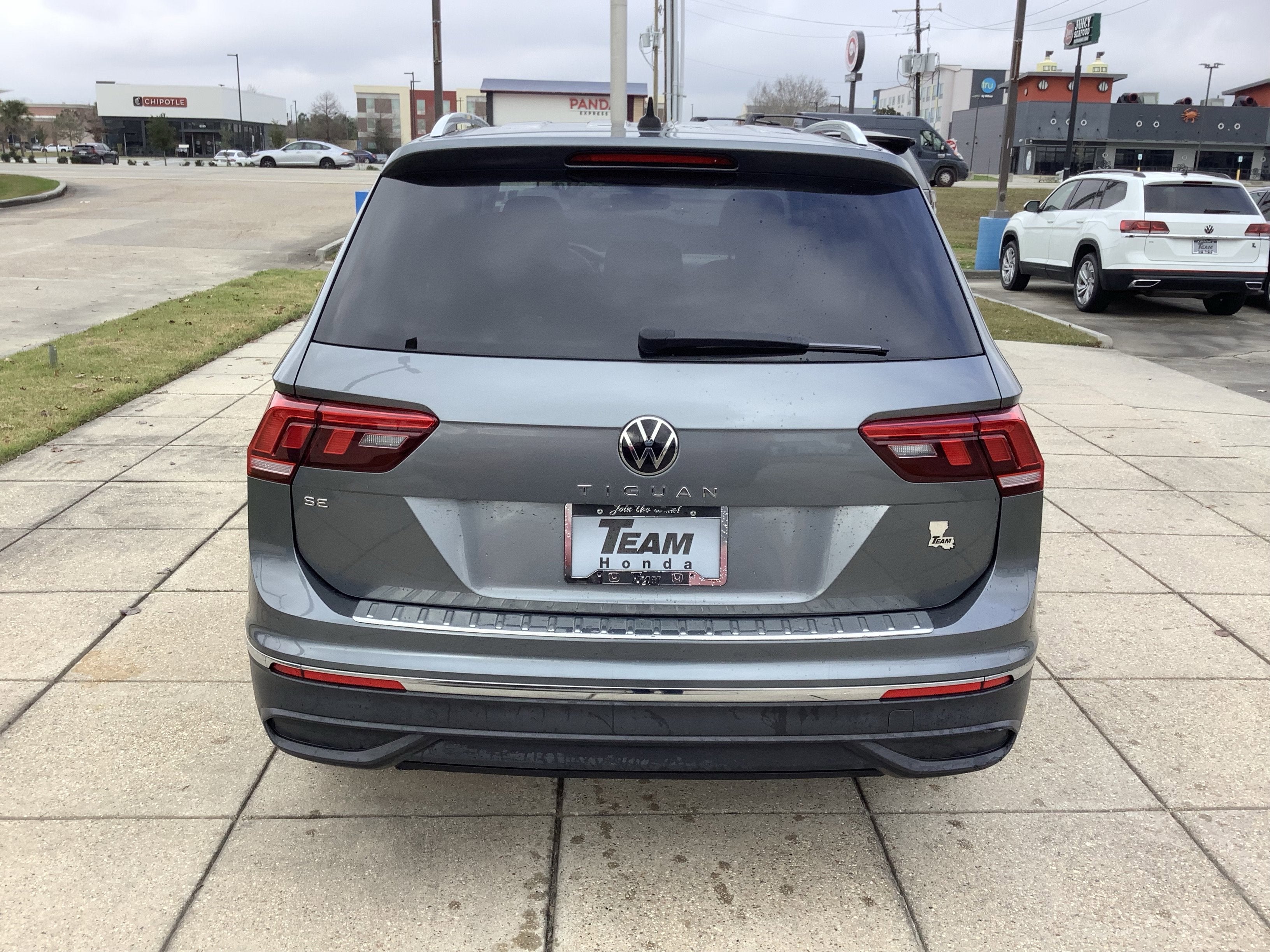 2022 Volkswagen Tiguan SE