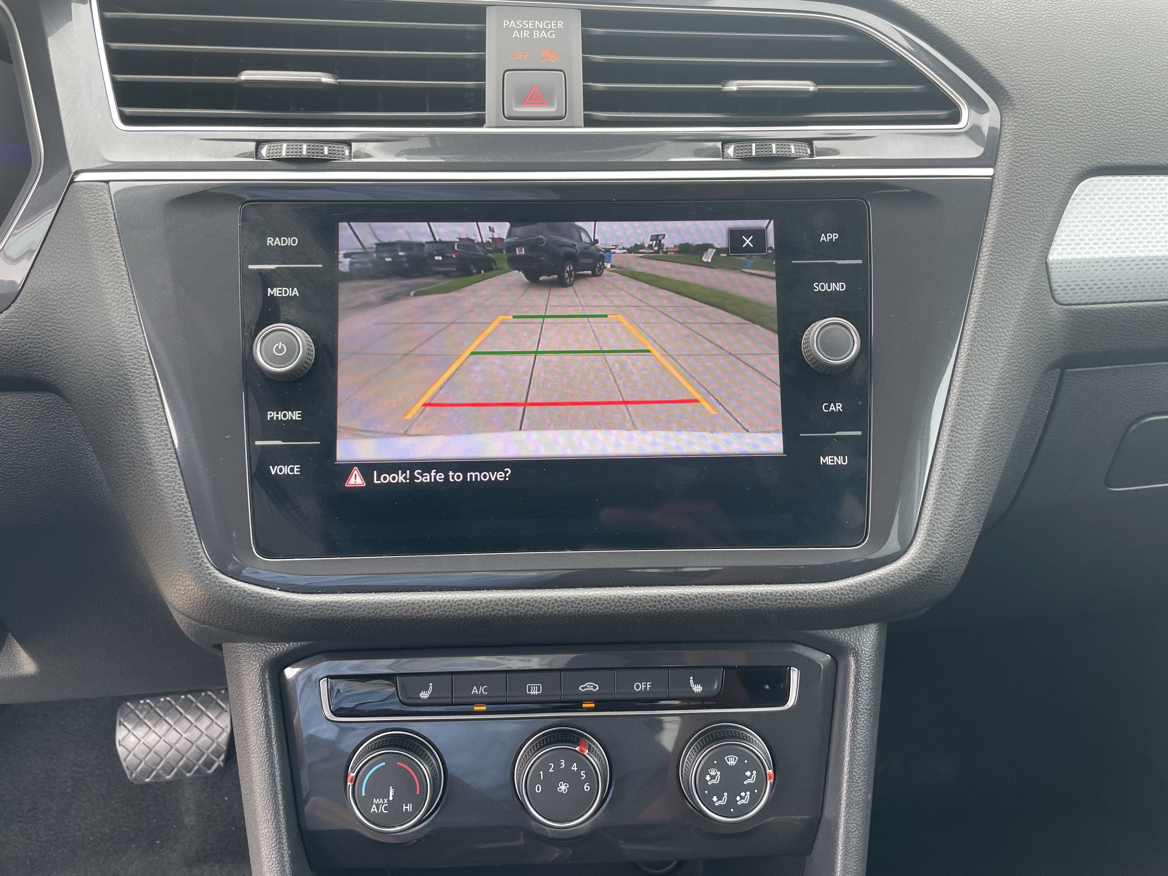 2024 Volkswagen Tiguan S