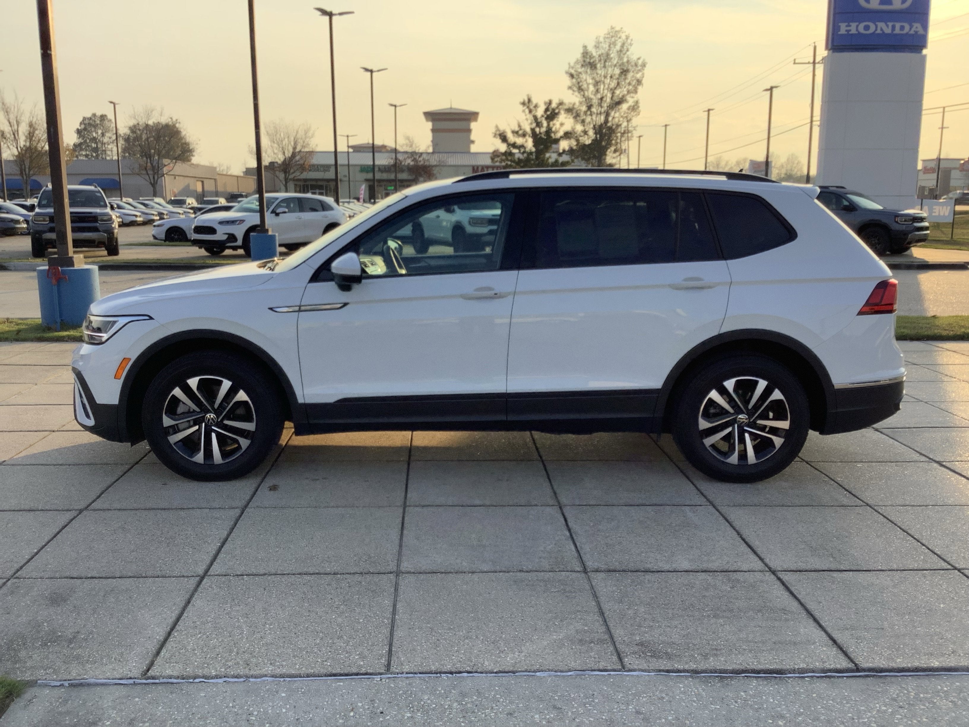 2024 Volkswagen Tiguan S