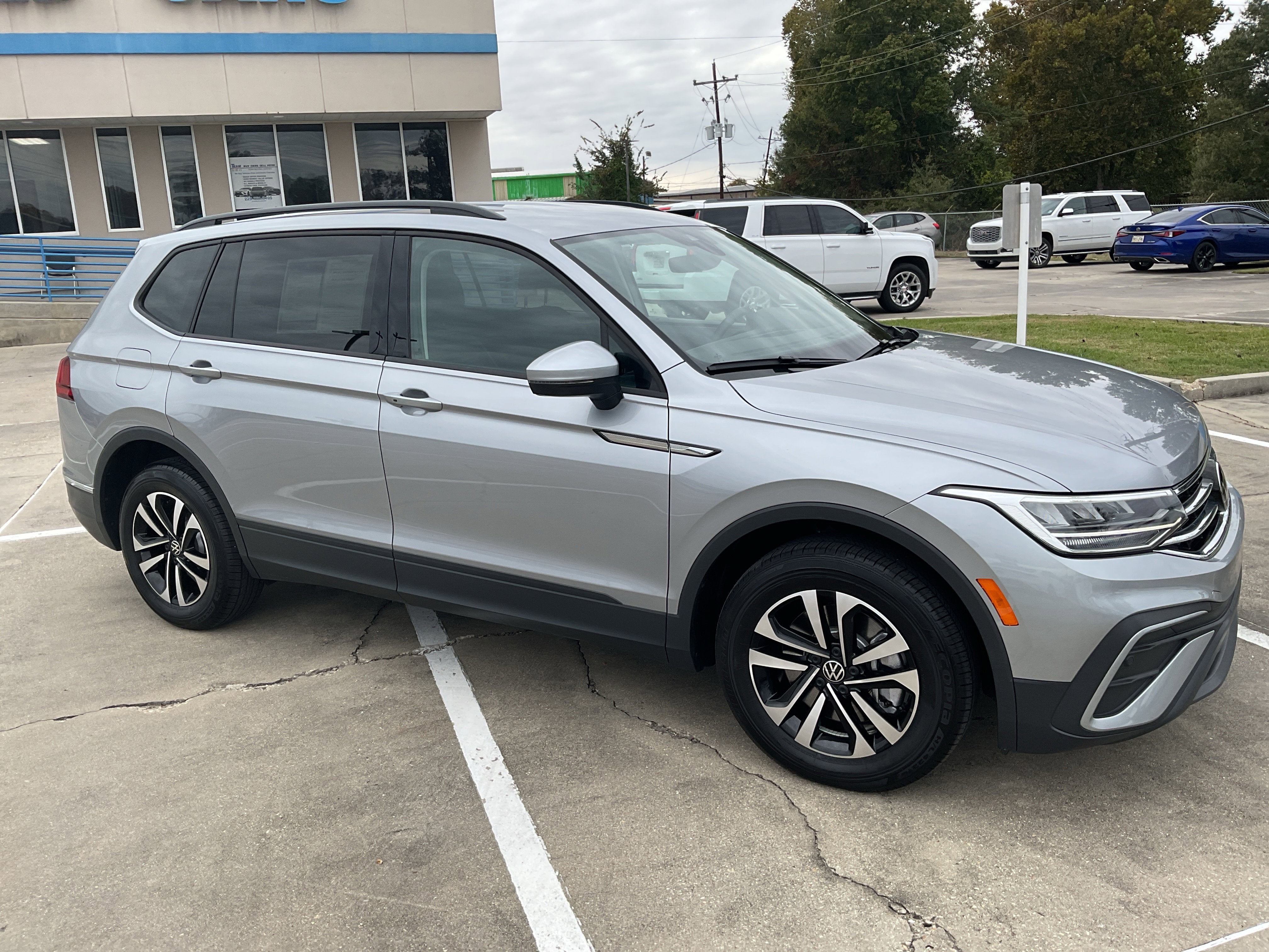 2024 Volkswagen Tiguan S