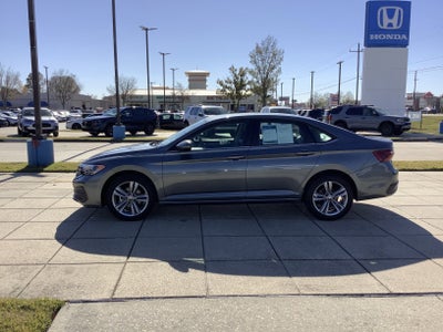 2024 Volkswagen Jetta SE