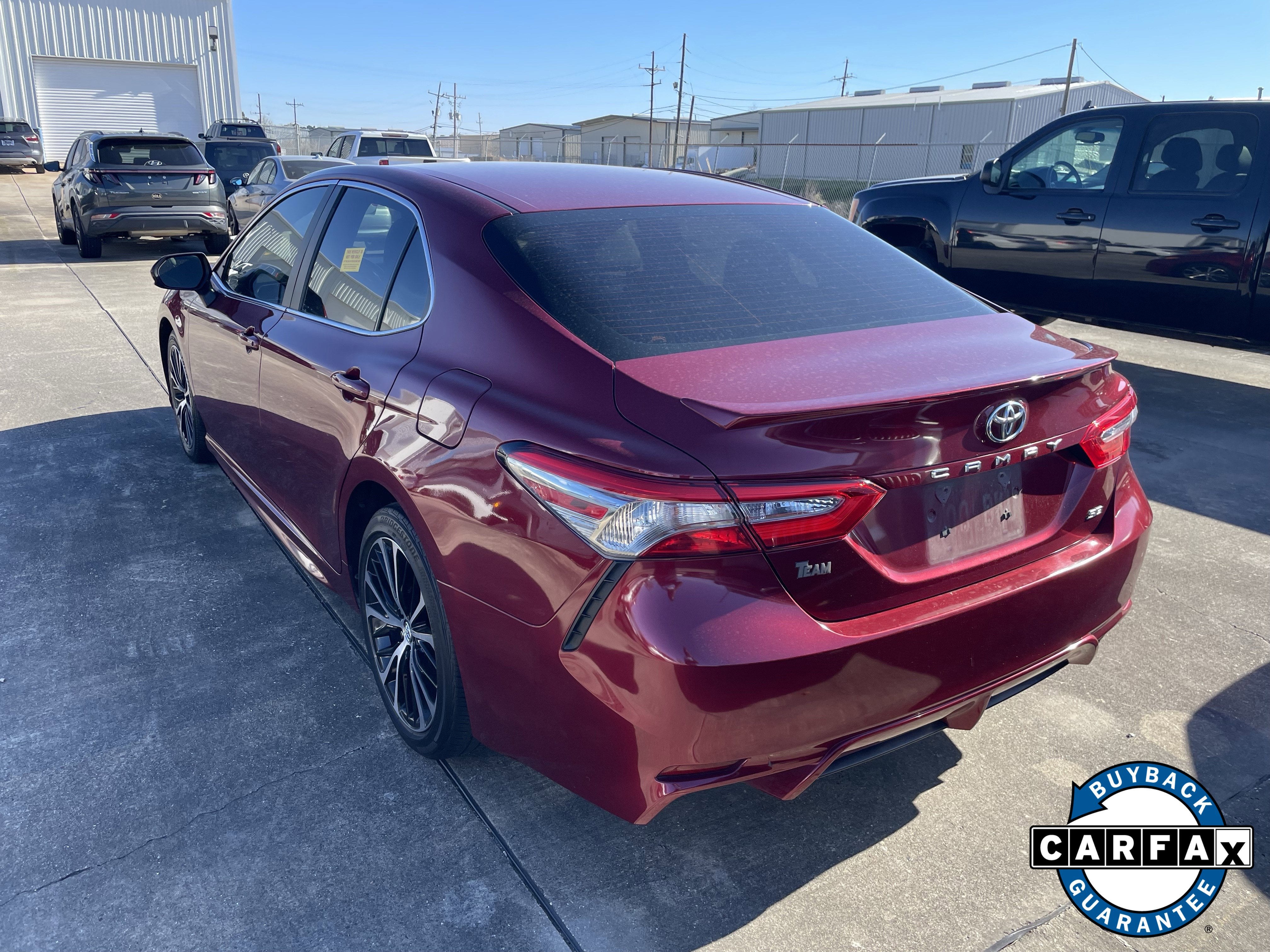 2018 Toyota Camry SE