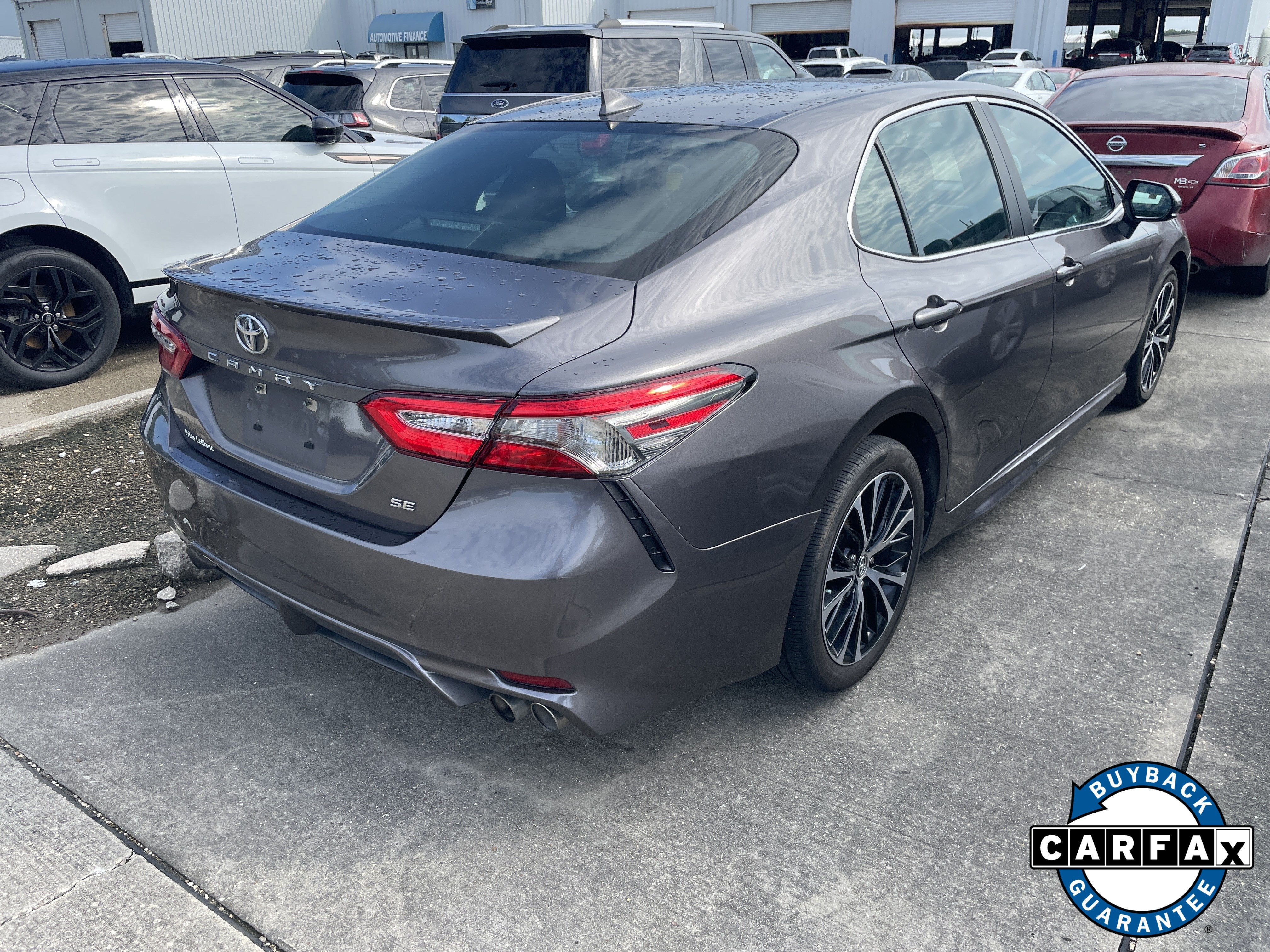 2019 Toyota Camry SE