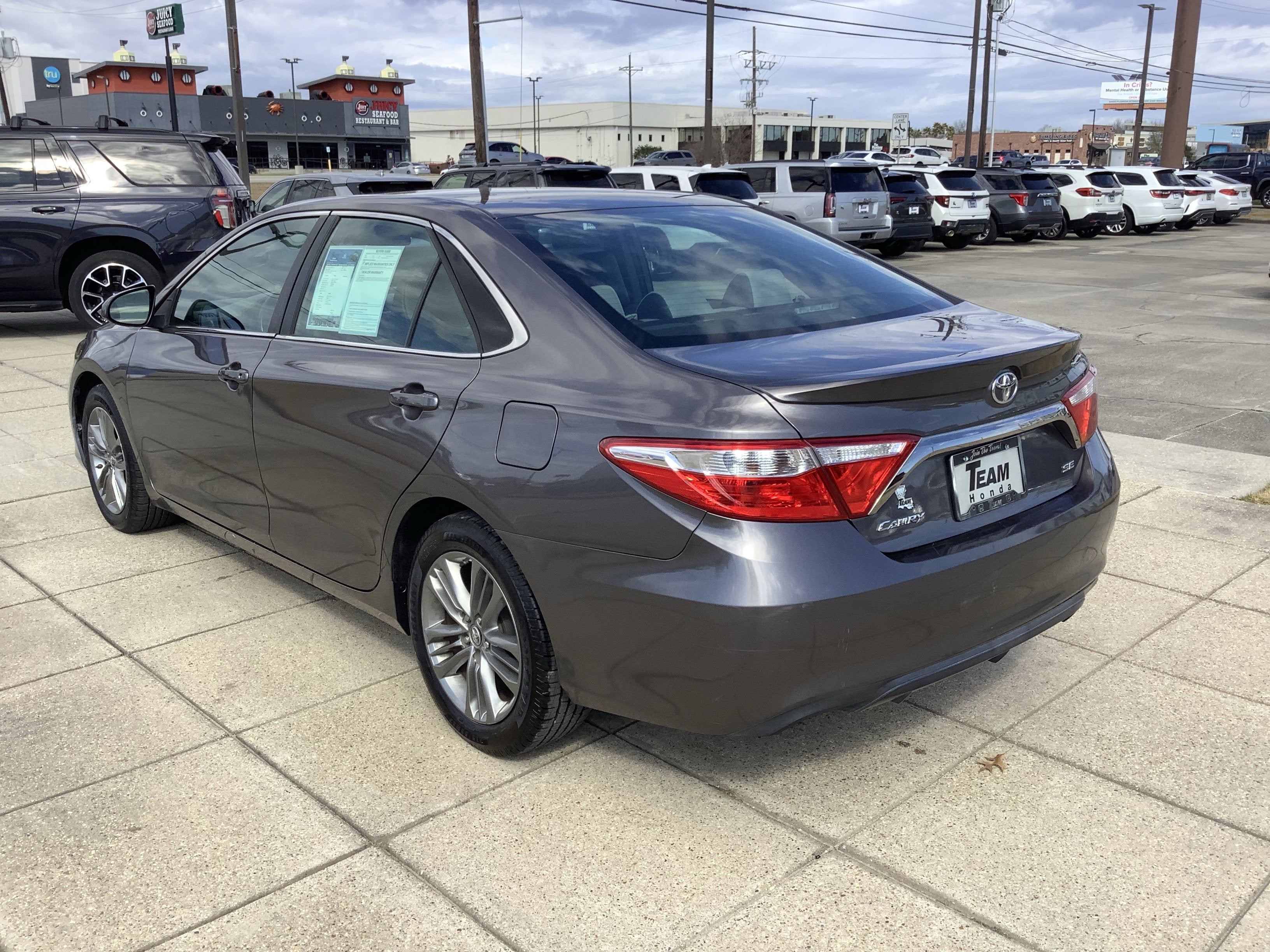 2017 Toyota Camry SE