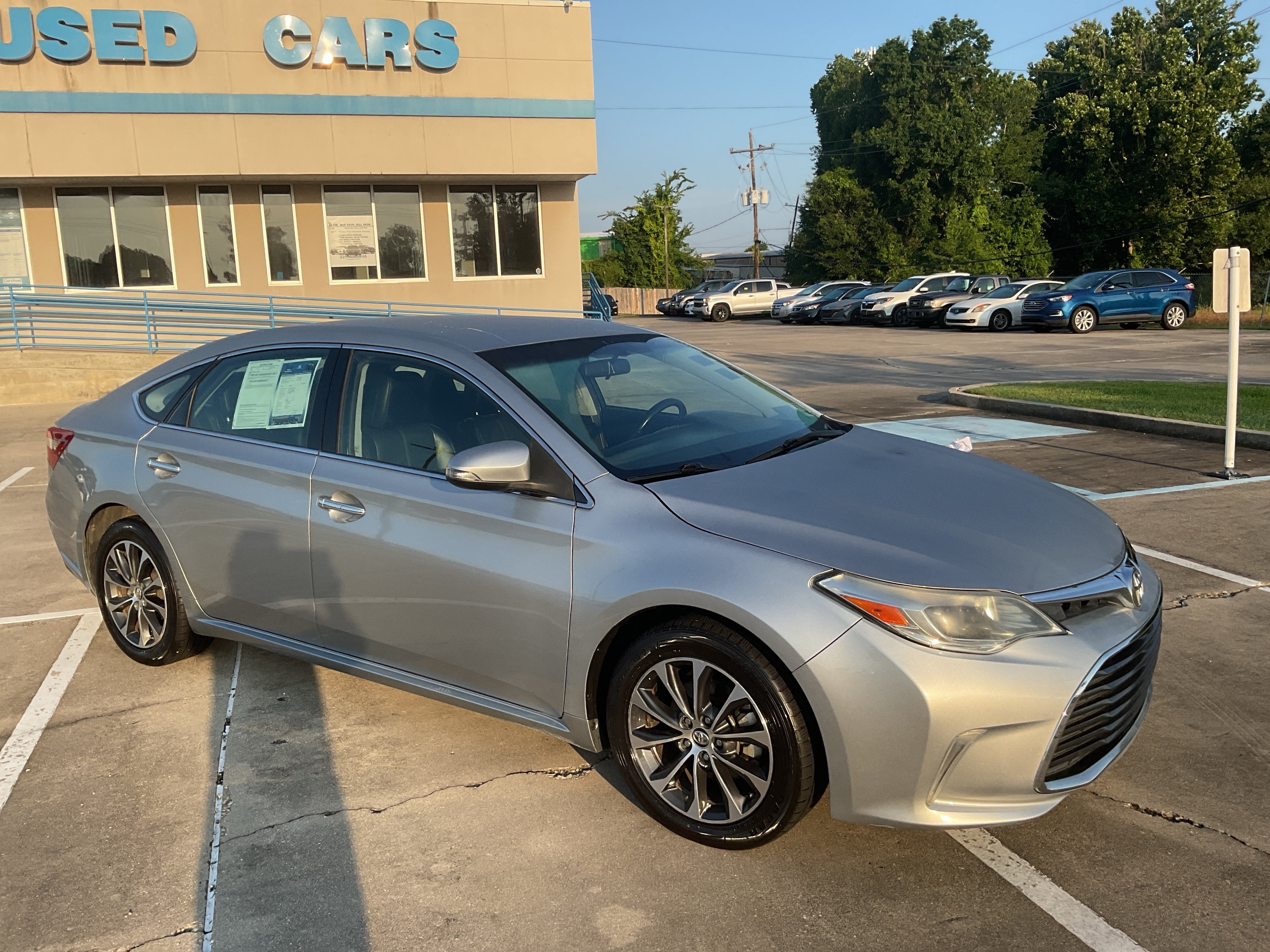2016 Toyota Avalon Limited