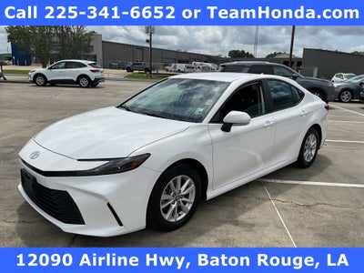 2025 Toyota Camry LE