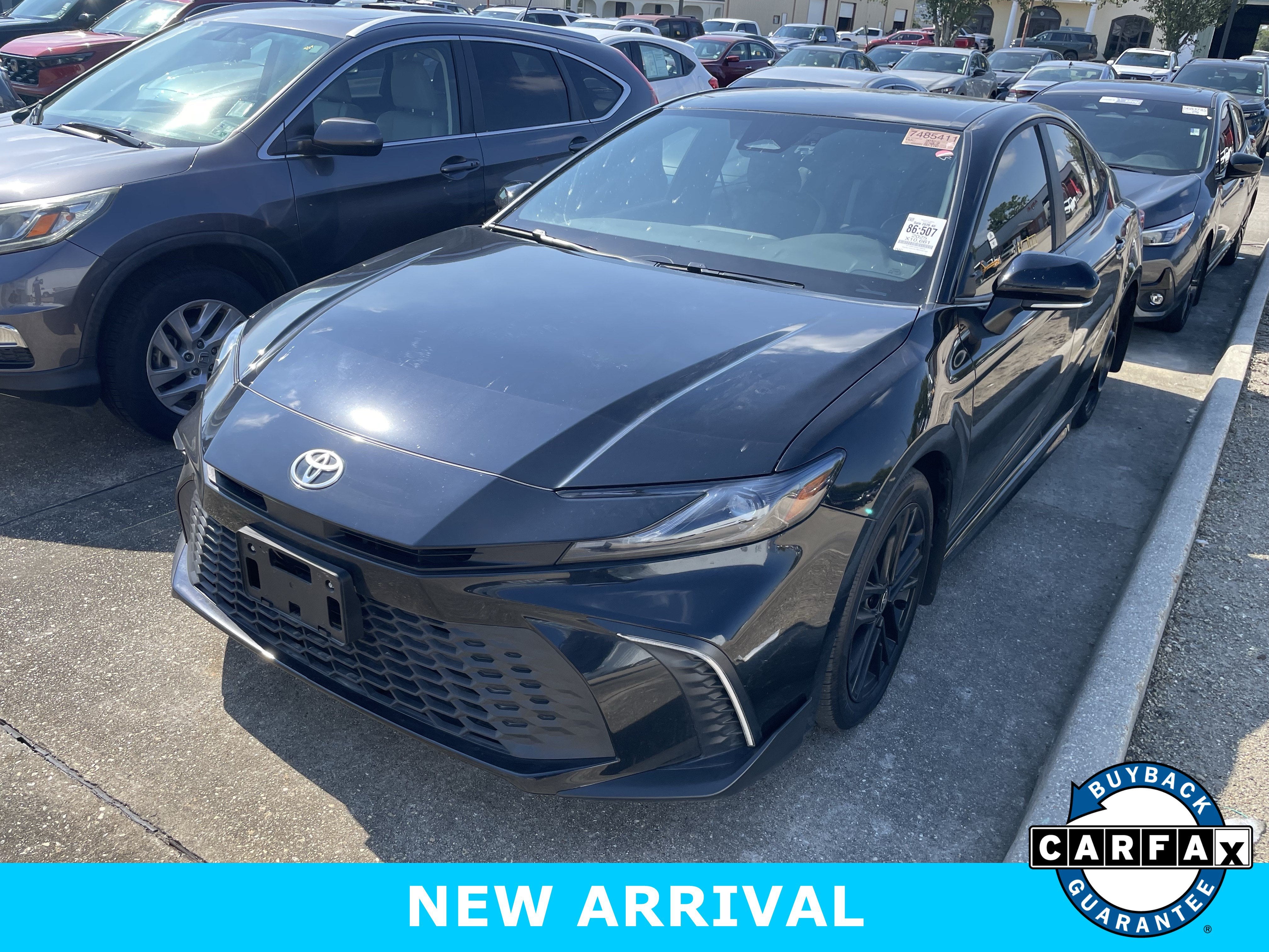 2025 Toyota Camry SE