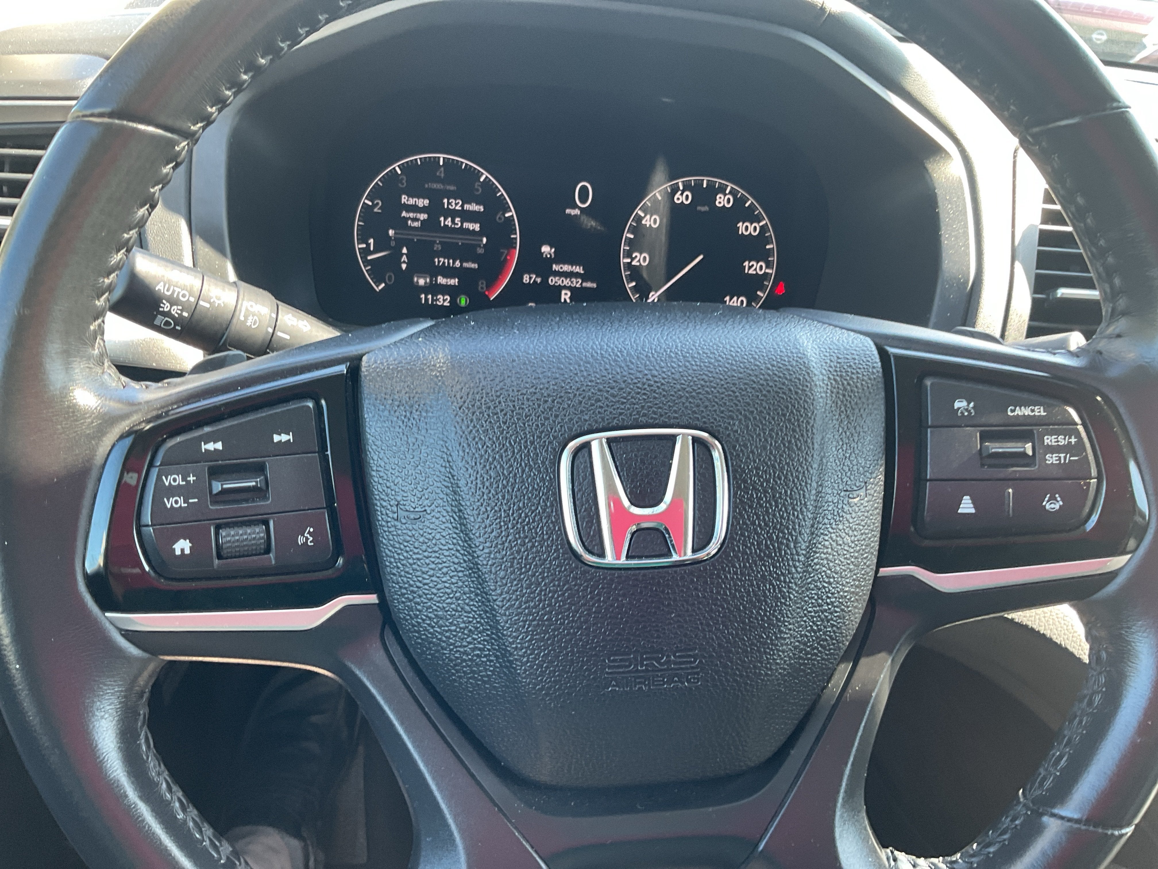 2025 Honda Odyssey EX-L - Photo 27