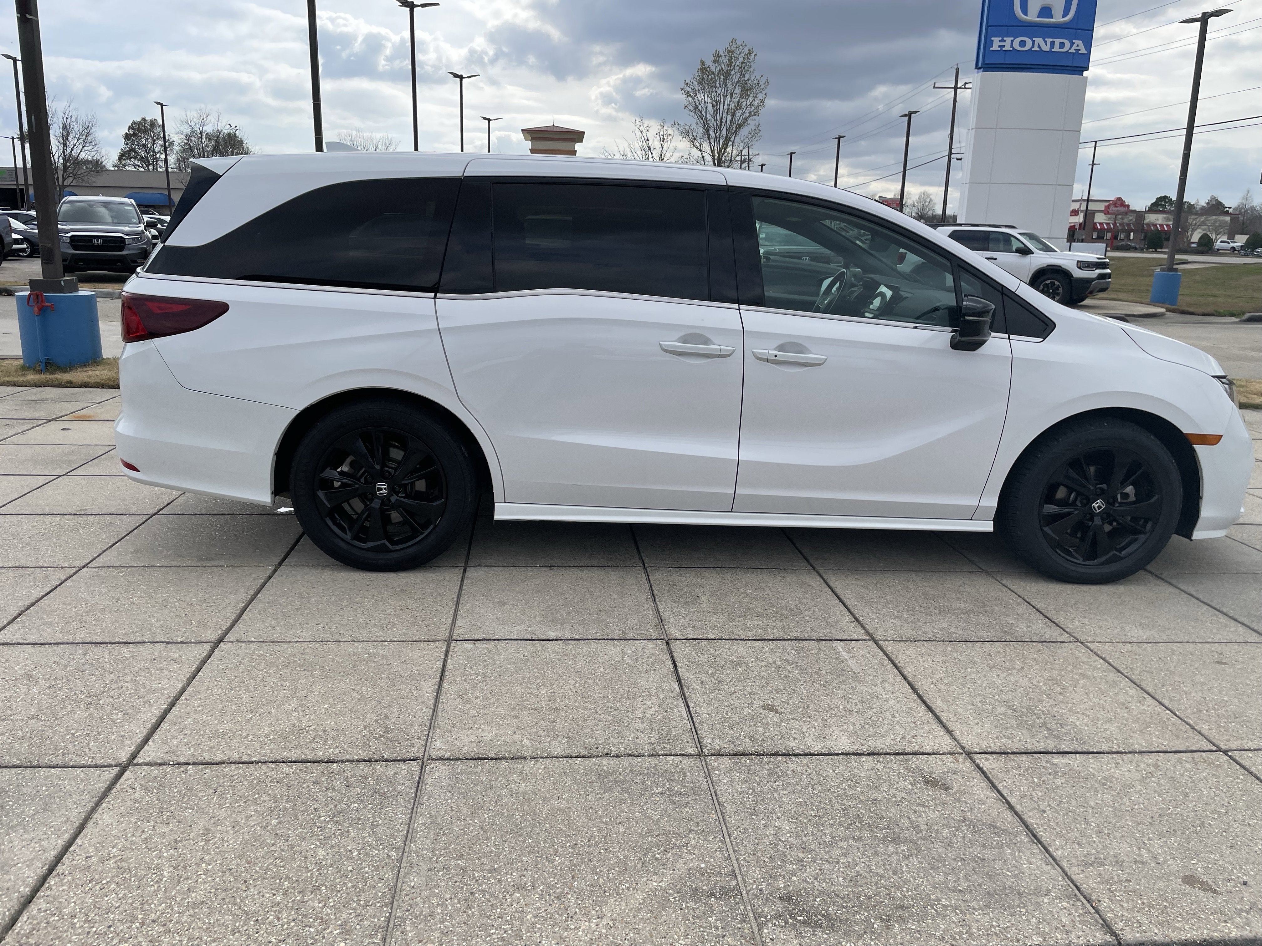2024 Honda Odyssey Sport