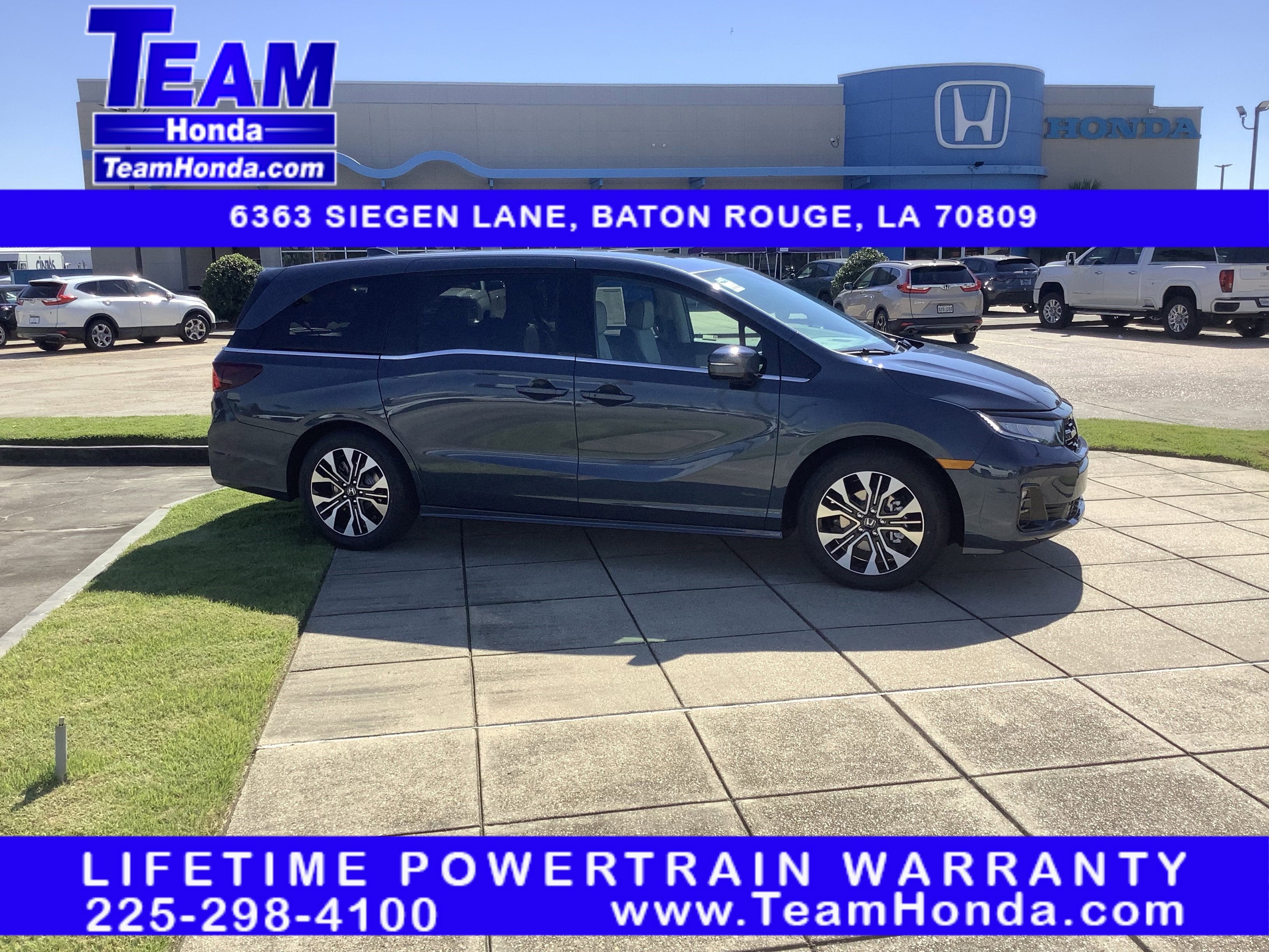 2026 Honda Odyssey Elite's photo