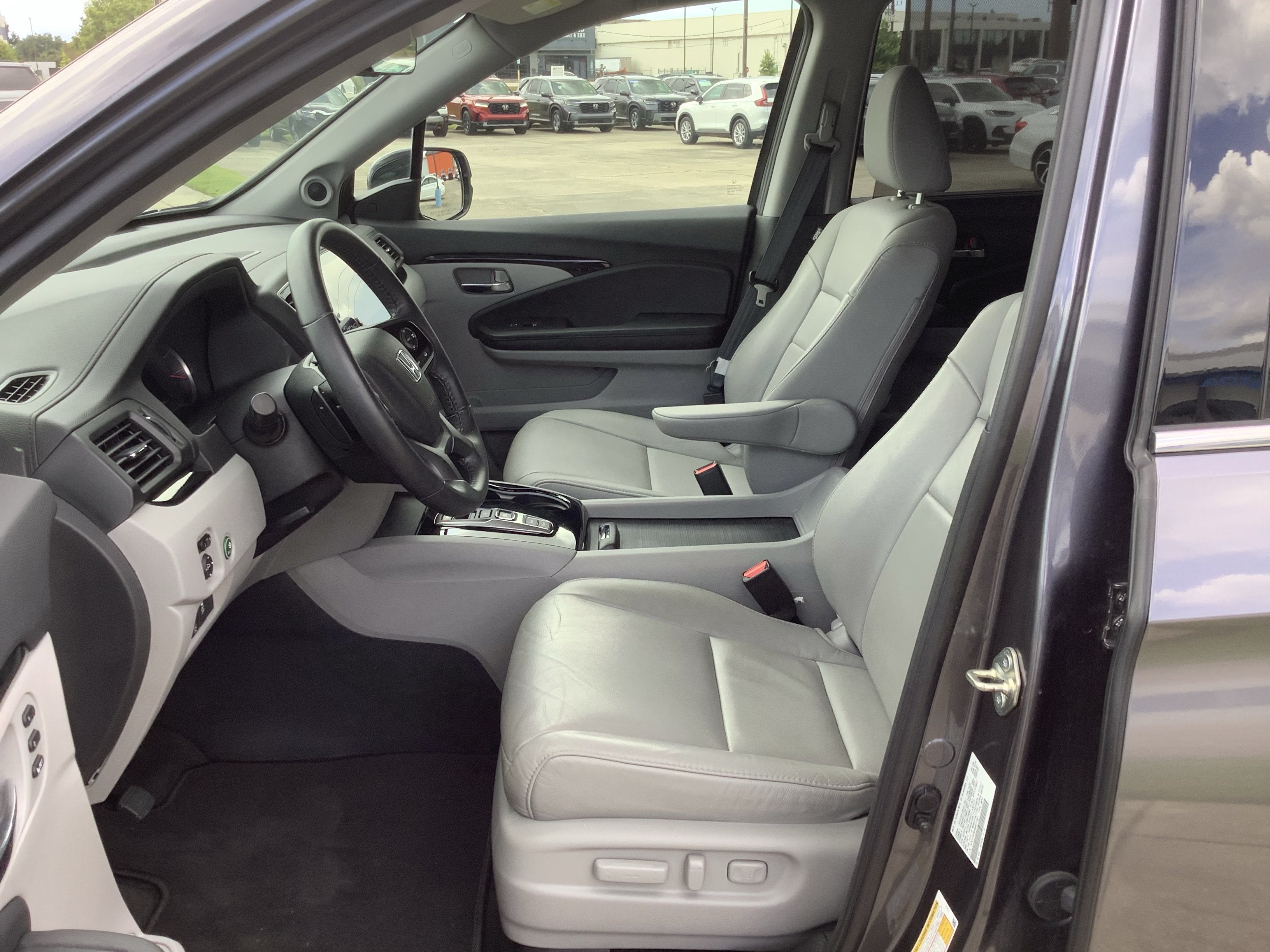 2021 Honda Pilot Touring 8-Passenger