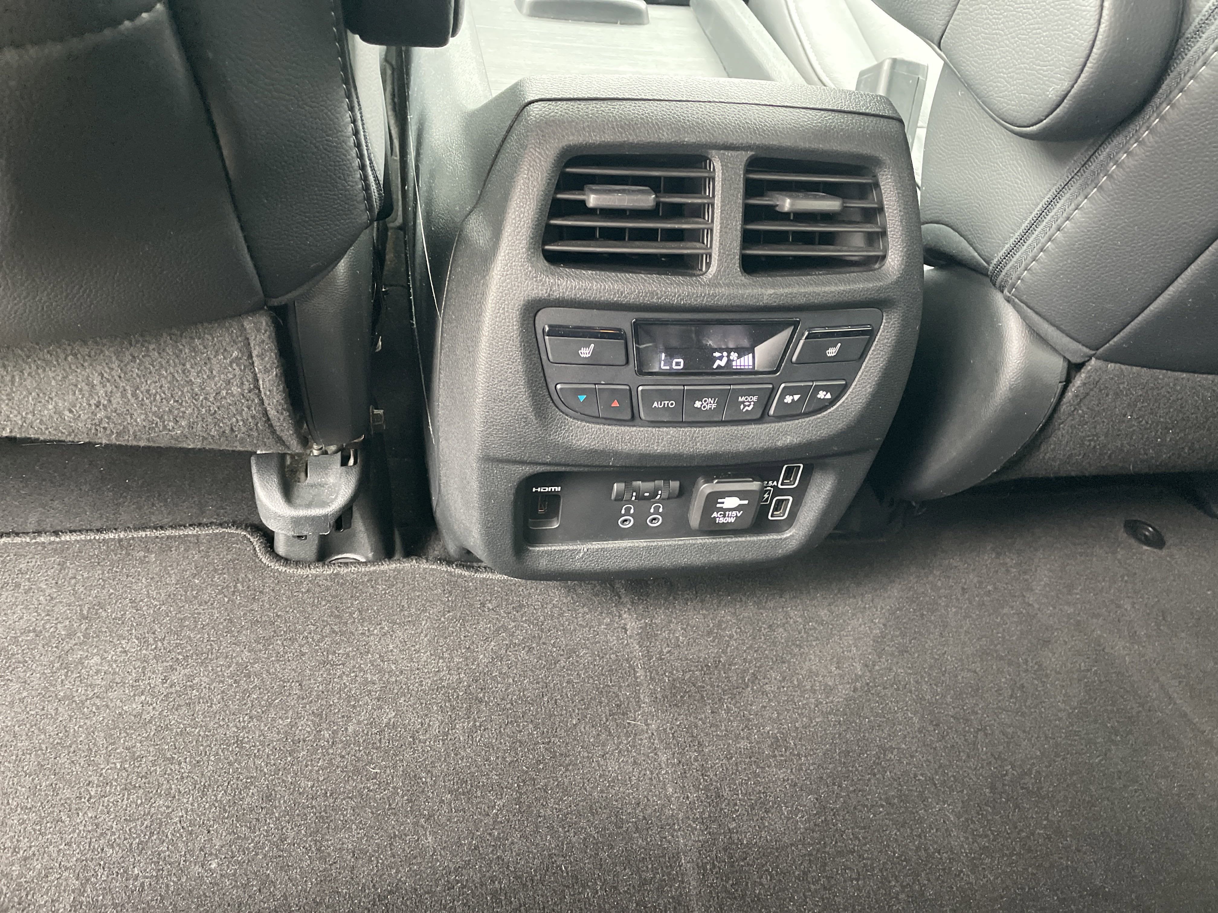 2021 Honda Pilot Touring 8-Passenger