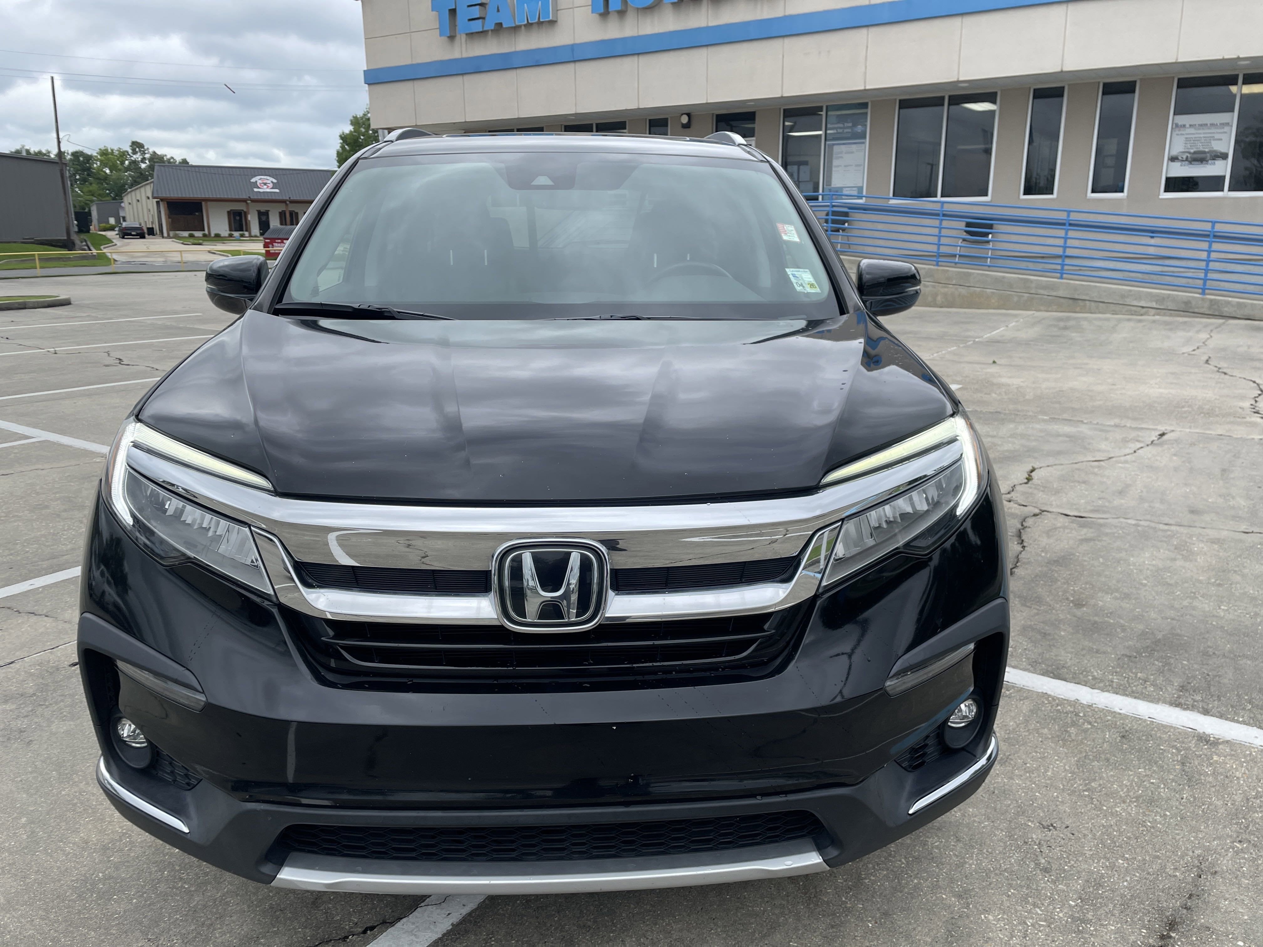 2021 Honda Pilot Touring 8-Passenger