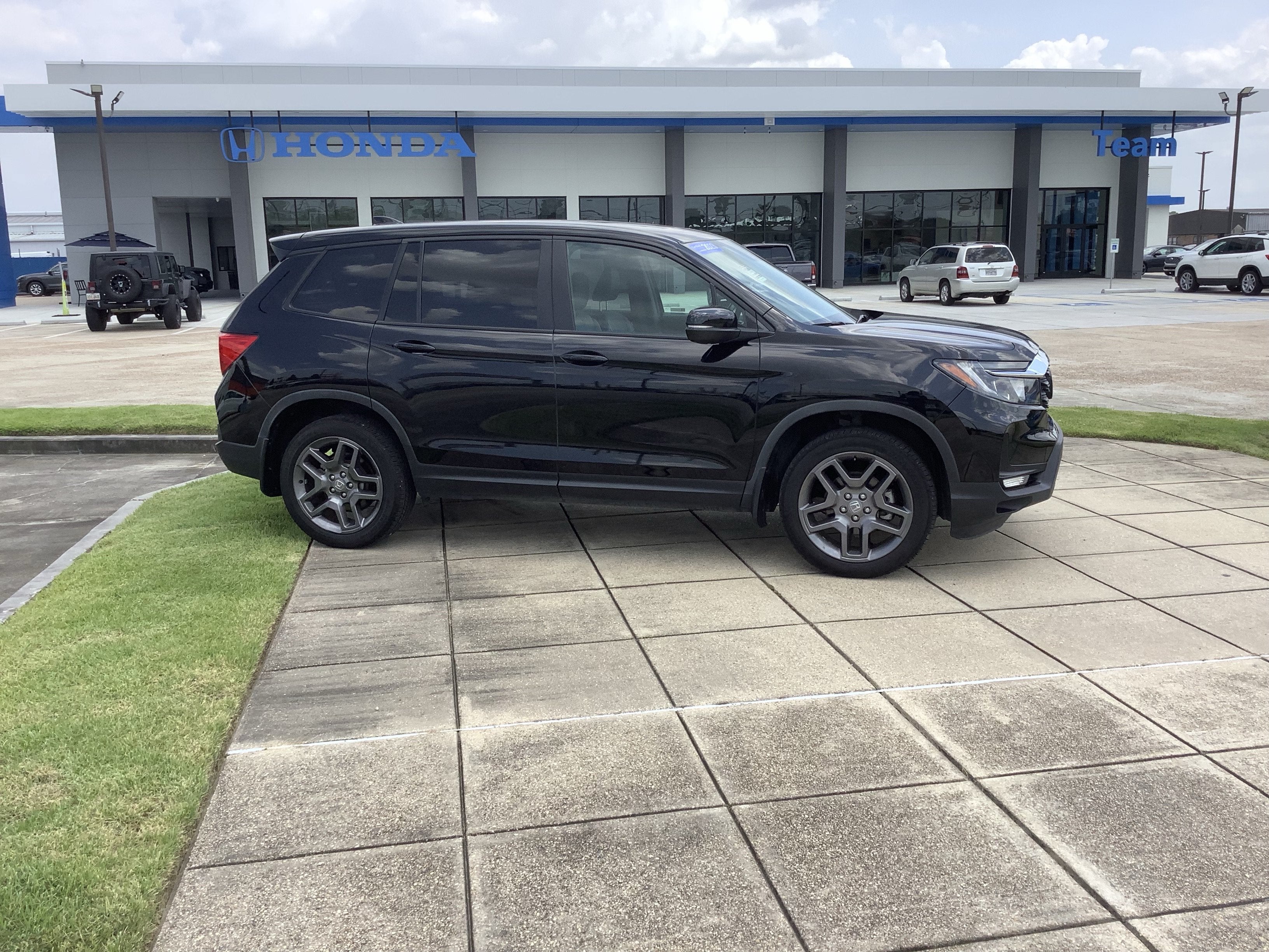 2023 Honda Passport EX-L - Photo 20