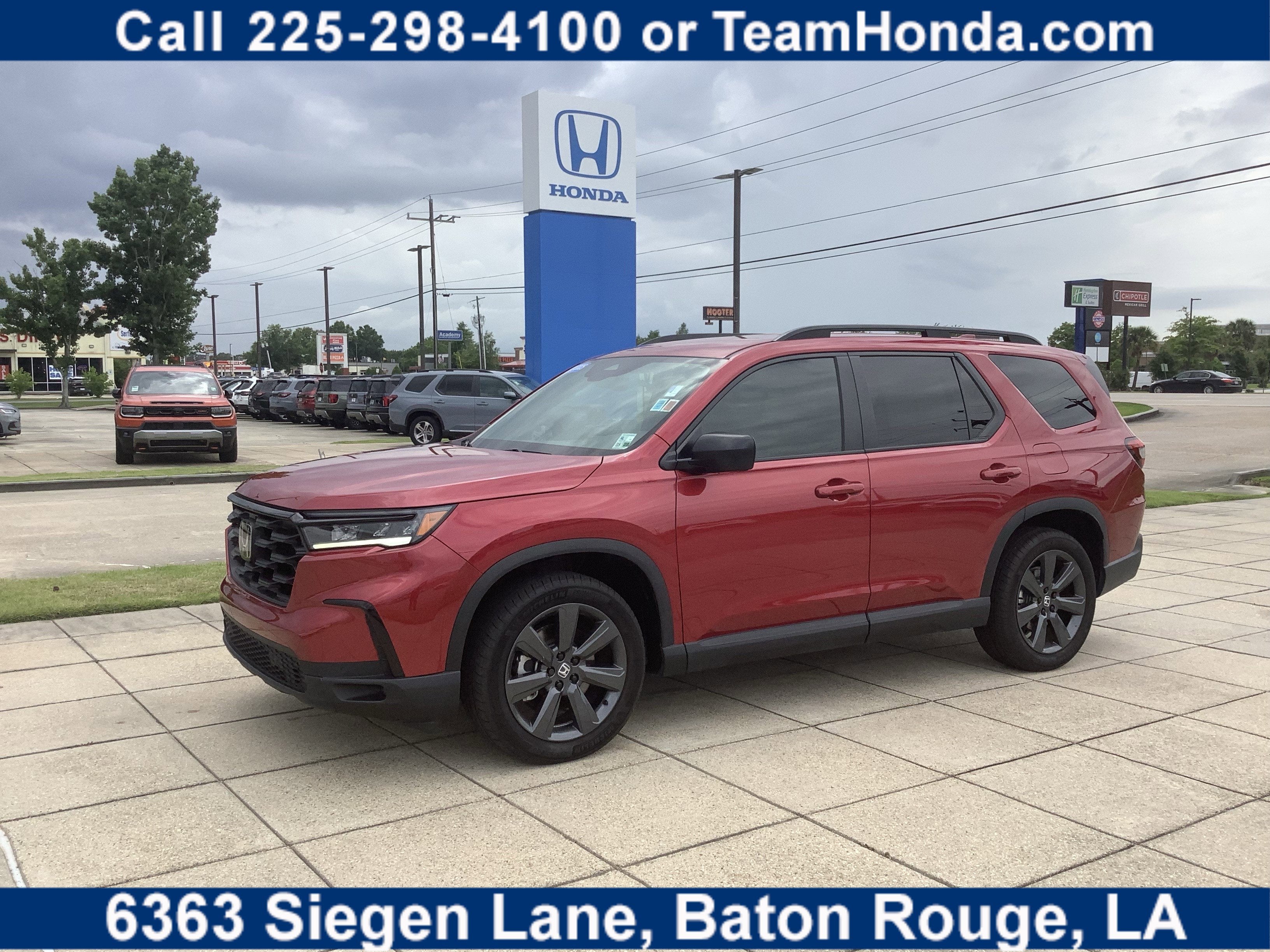 2025 Honda Pilot Sport AWD's photo