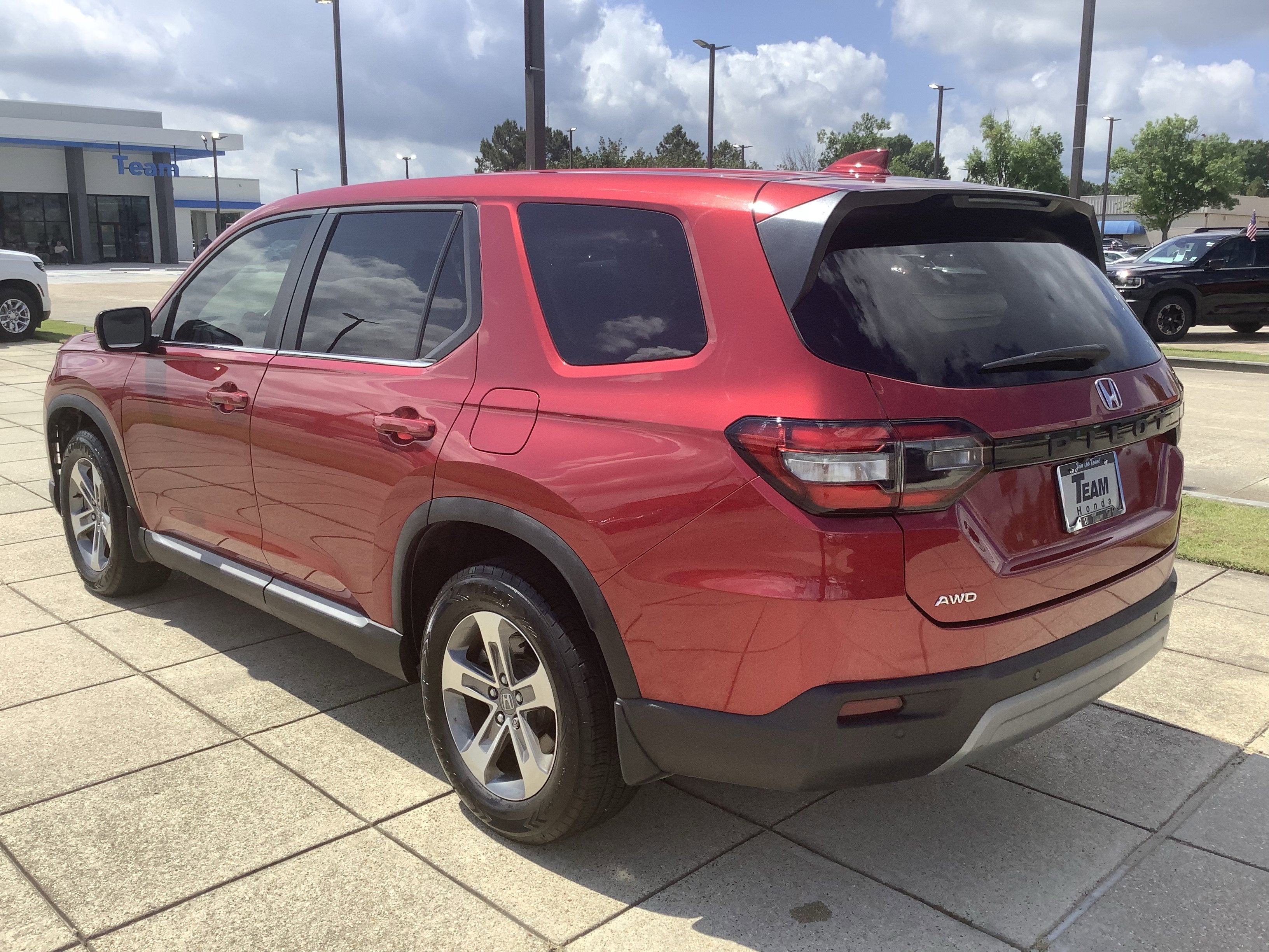 2023 Honda Pilot EX-L 7 Passenger