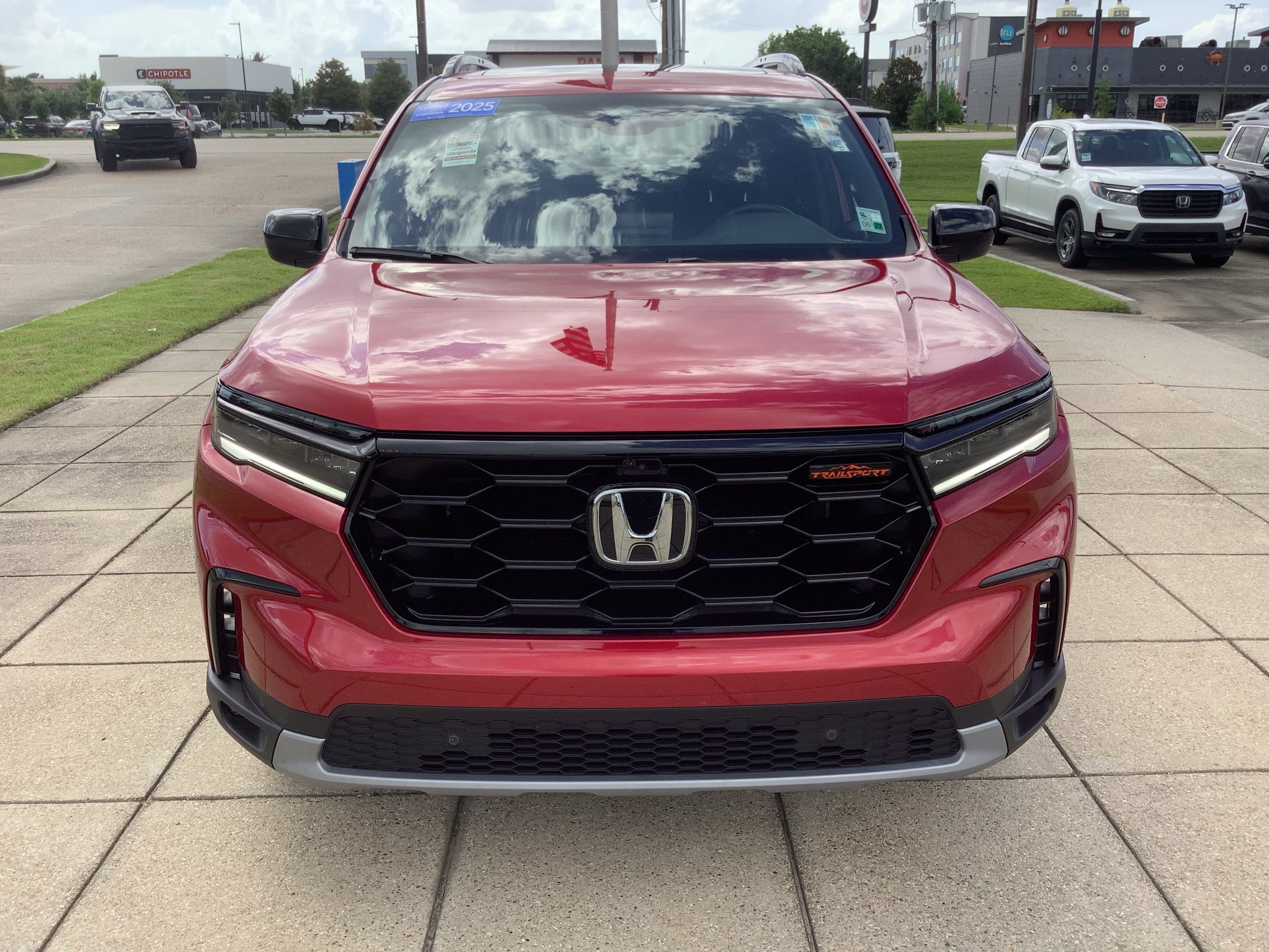 2025 Honda Pilot TrailSport