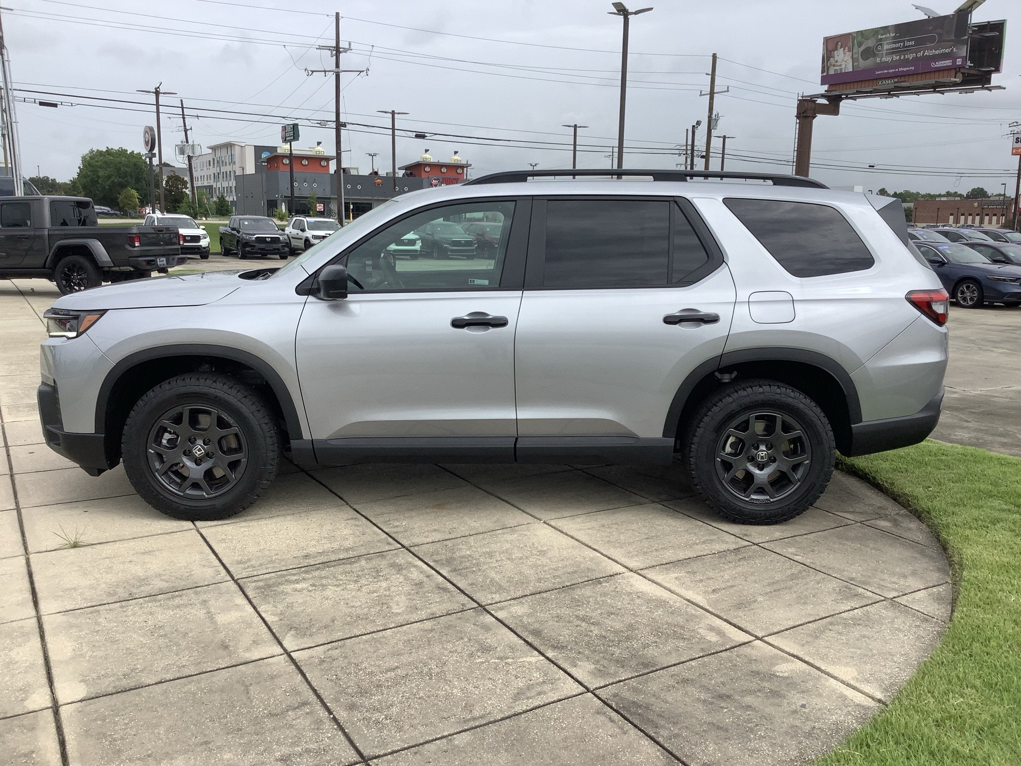 2026 Honda Pilot TrailSport