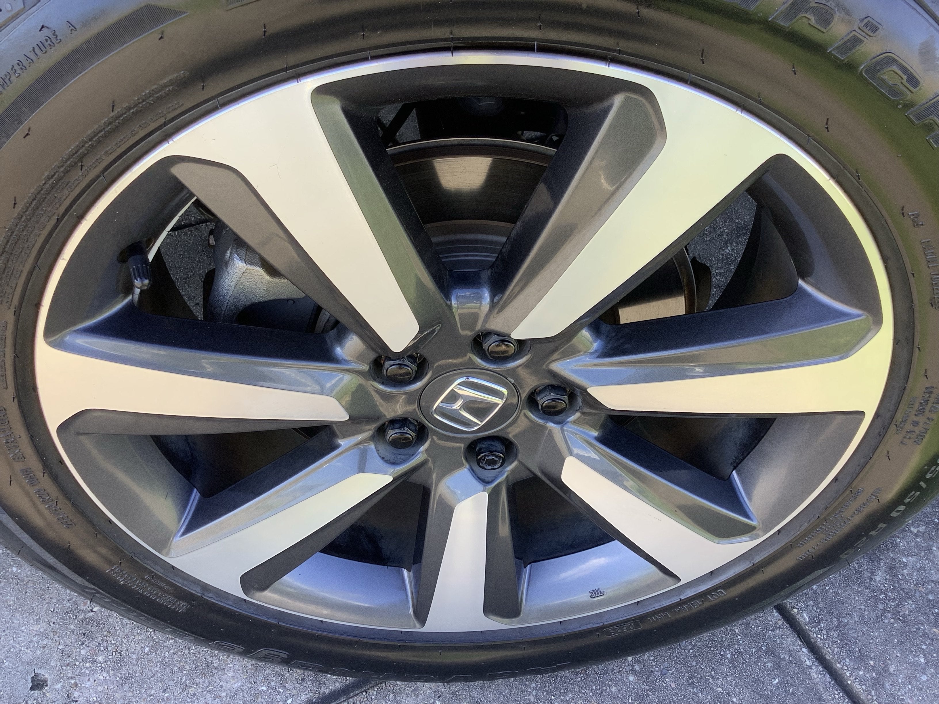 2023 Honda Pilot Touring