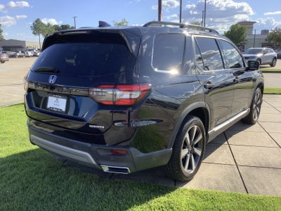 2023 Honda Pilot Touring