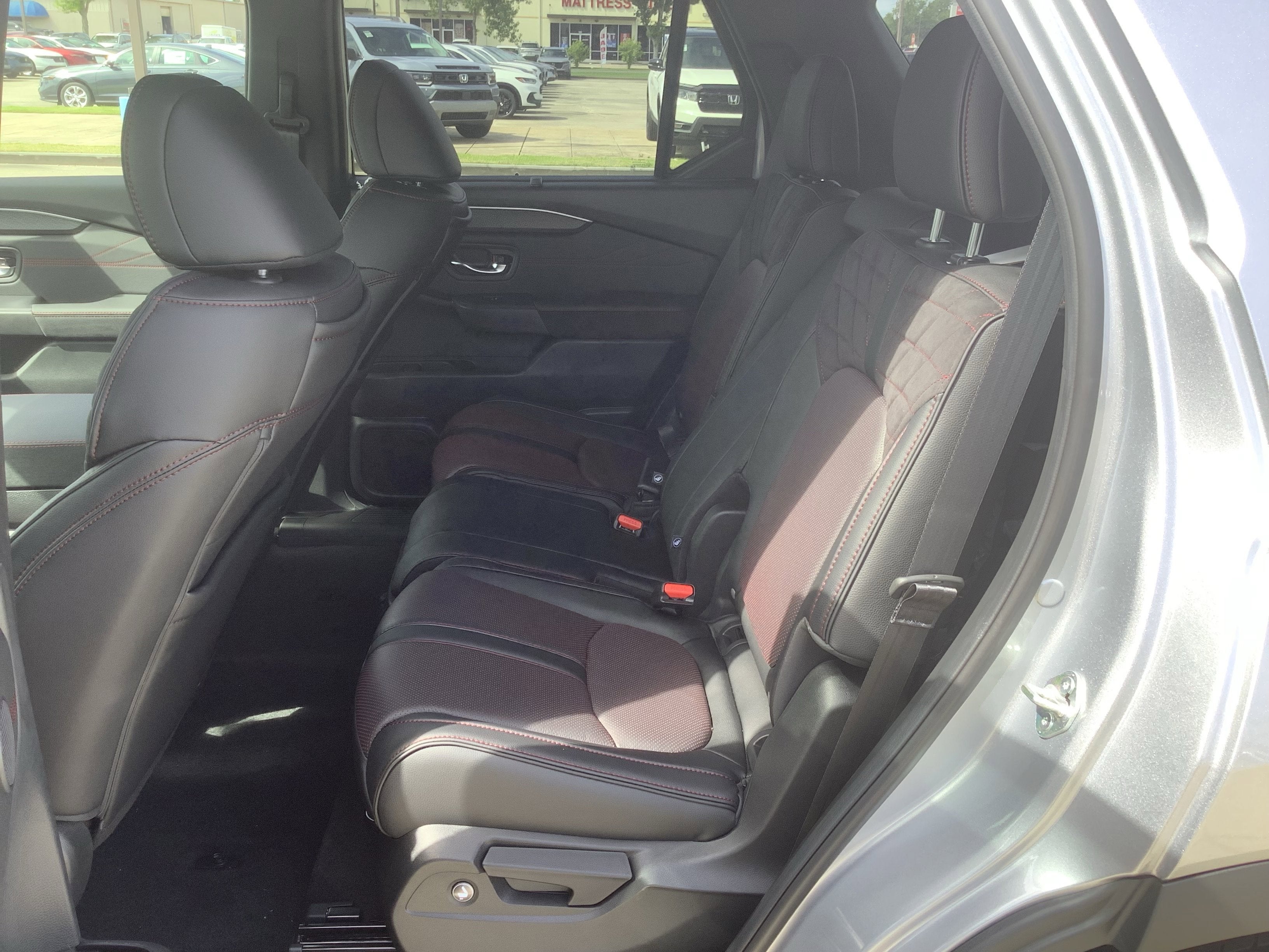 2026 Honda Pilot Black Edition