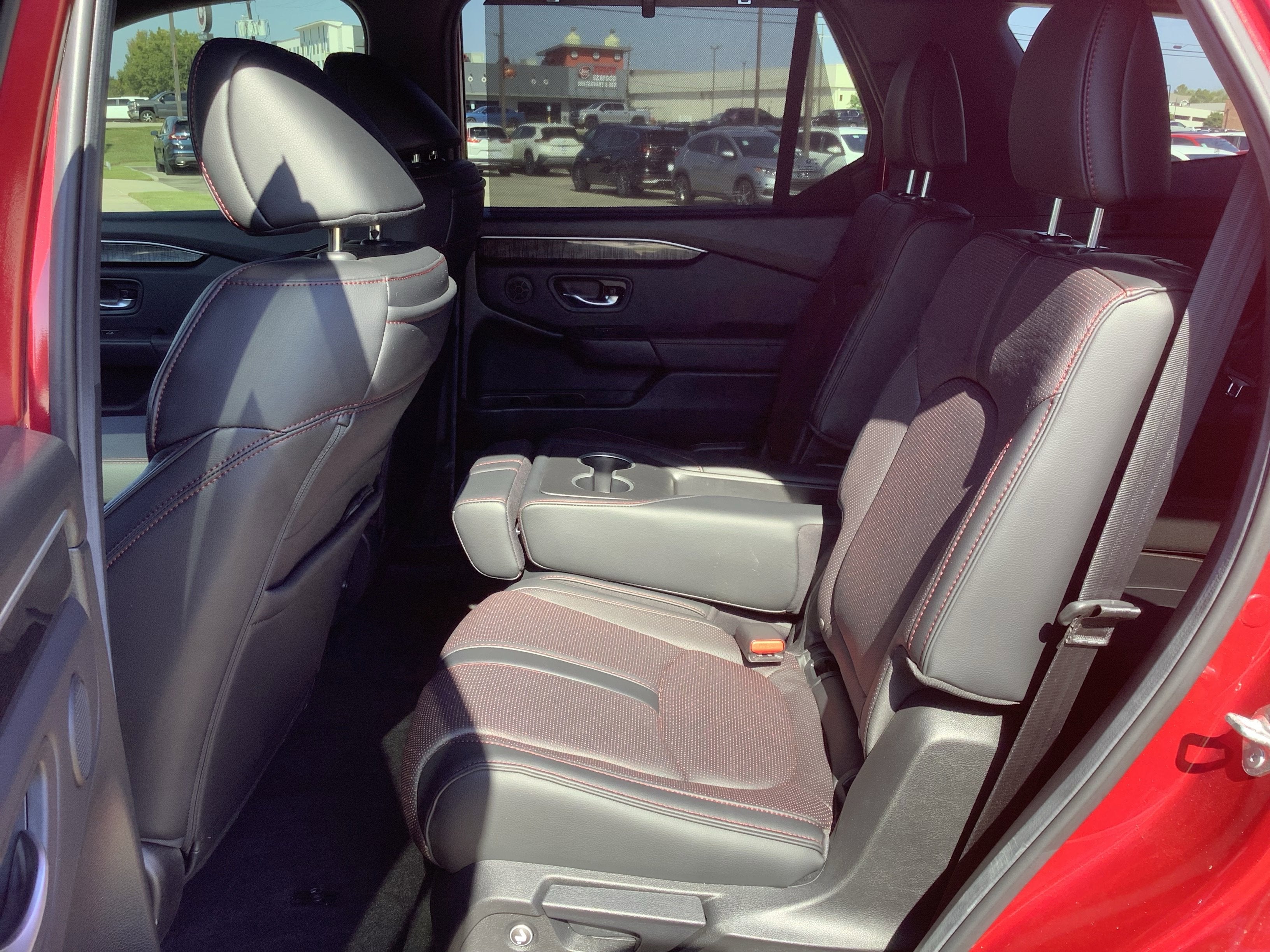 2025 Honda Pilot Black Edition