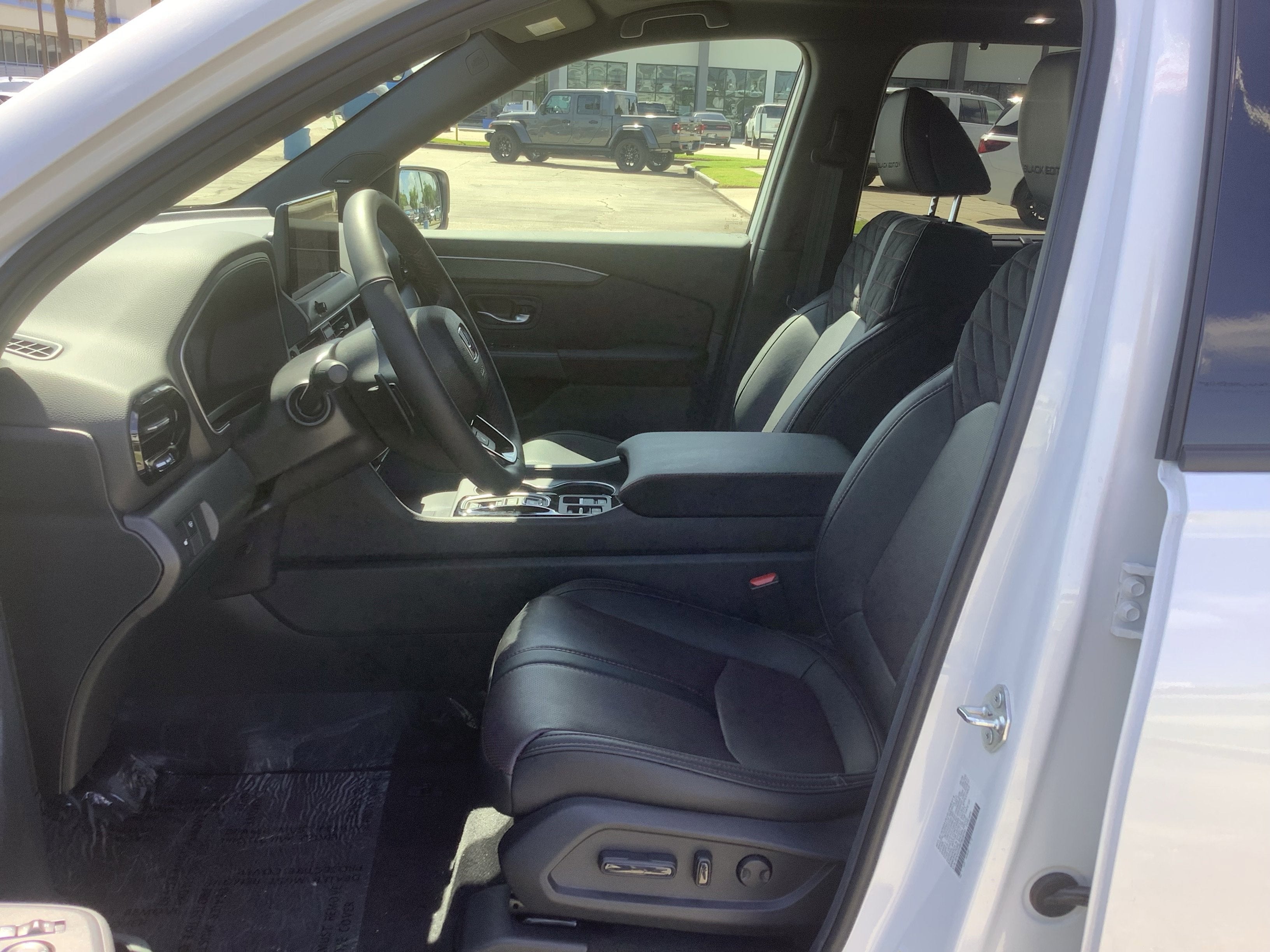 2026 Honda Pilot Black Edition