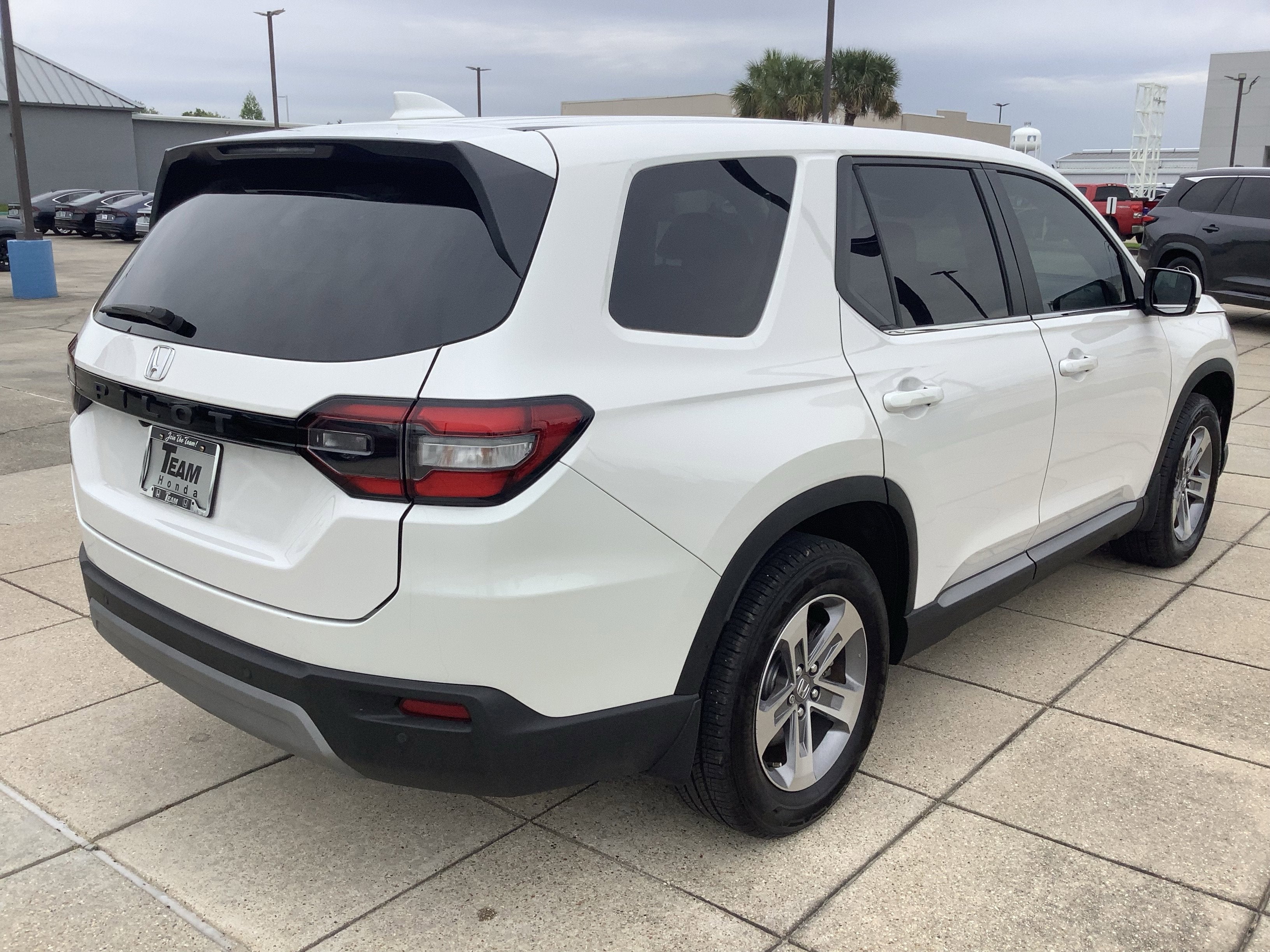 2025 Honda Pilot EX-L