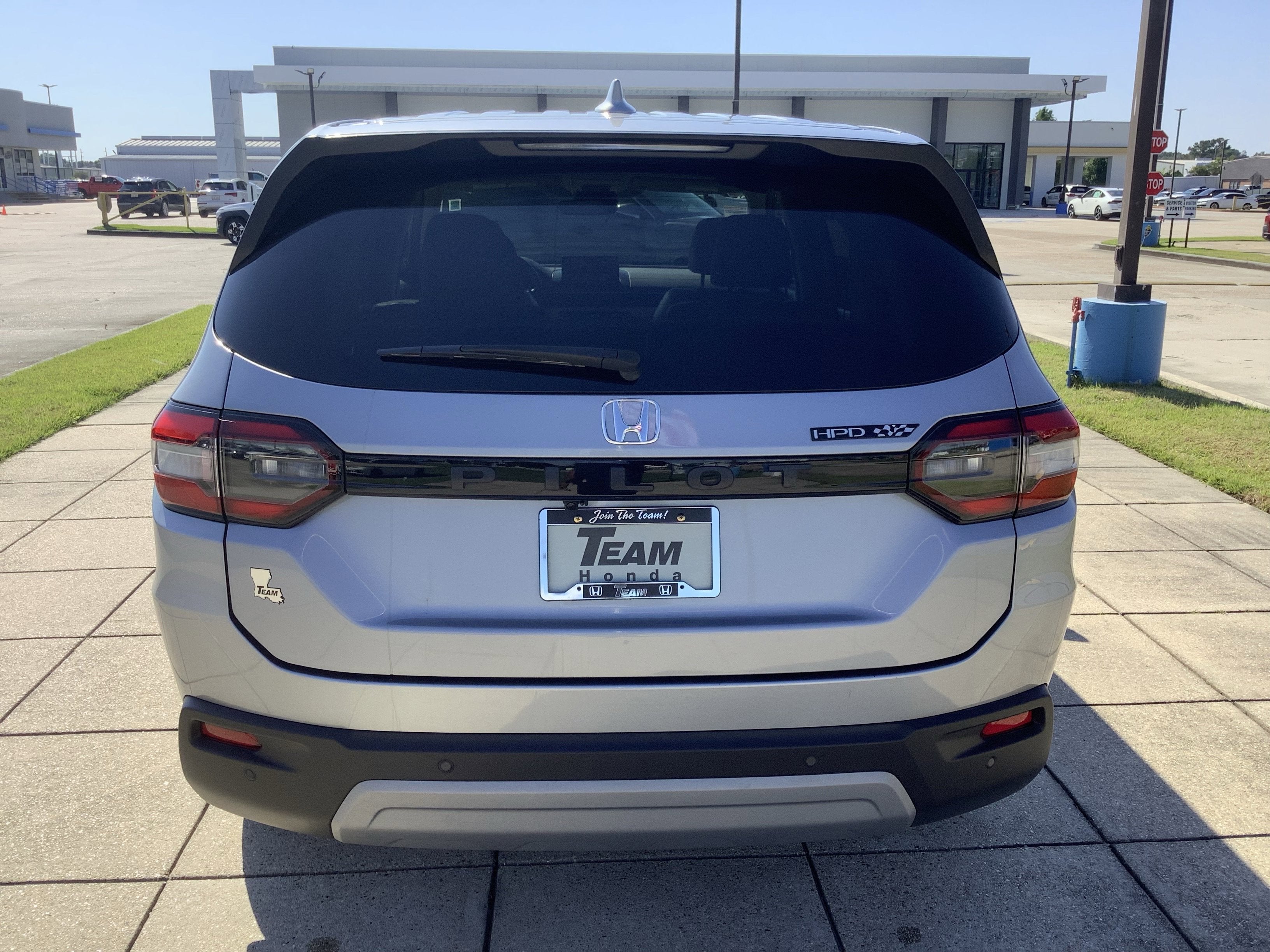 2023 Honda Pilot EX-L 8 Passenger