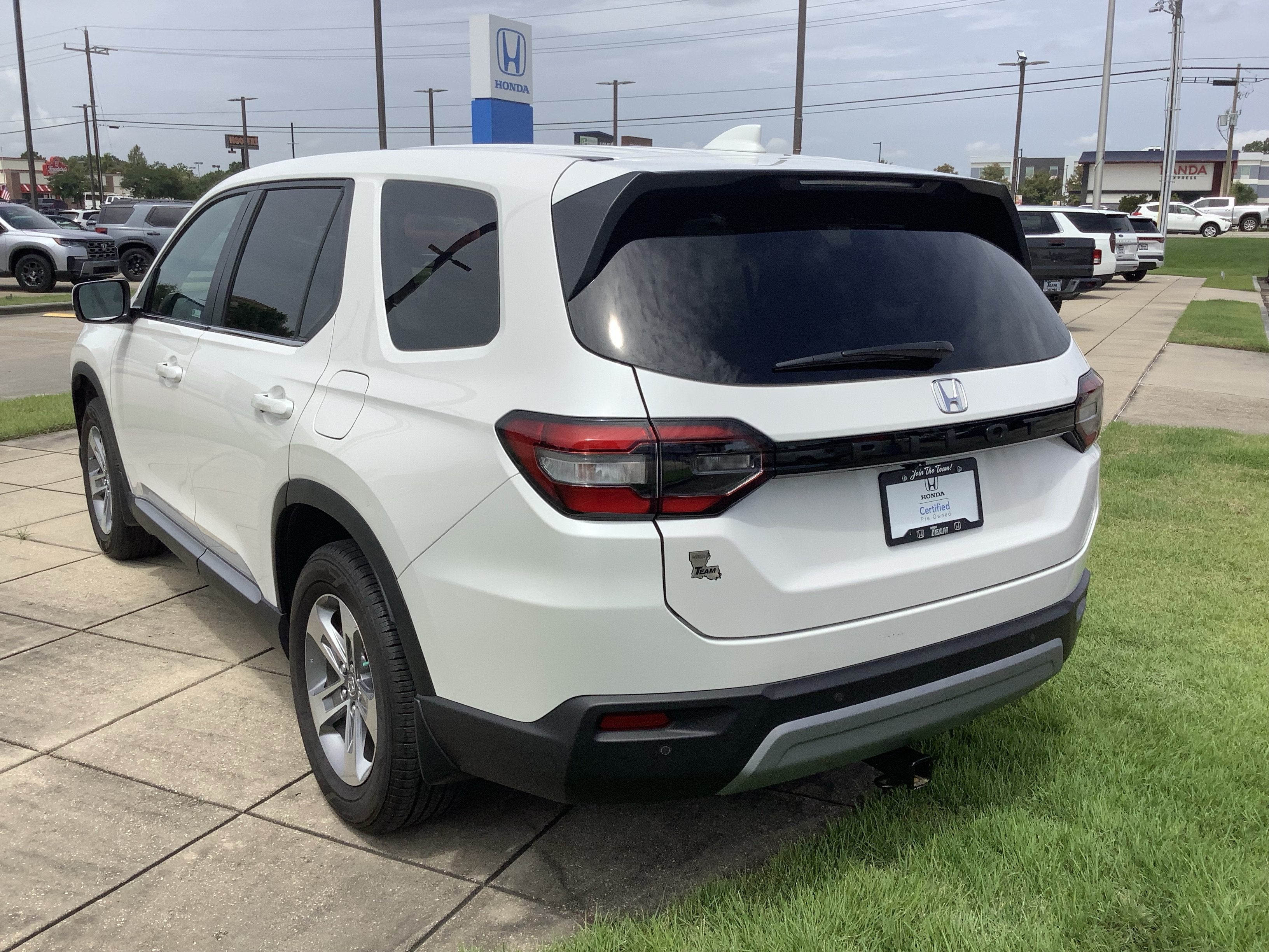 2025 Honda Pilot EX-L+