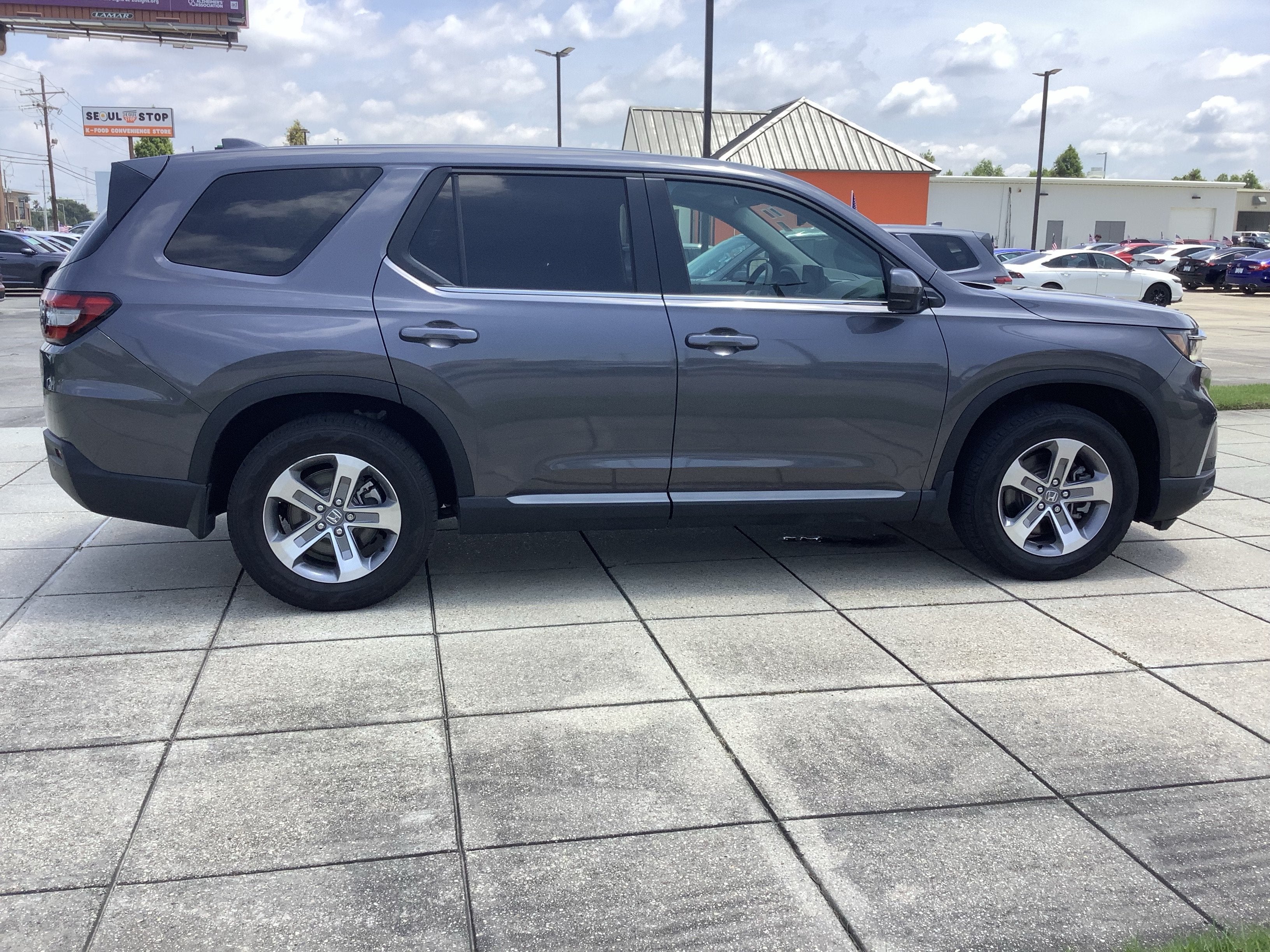 2025 Honda Pilot EX-L+