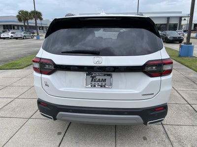 2023 Honda Pilot Touring