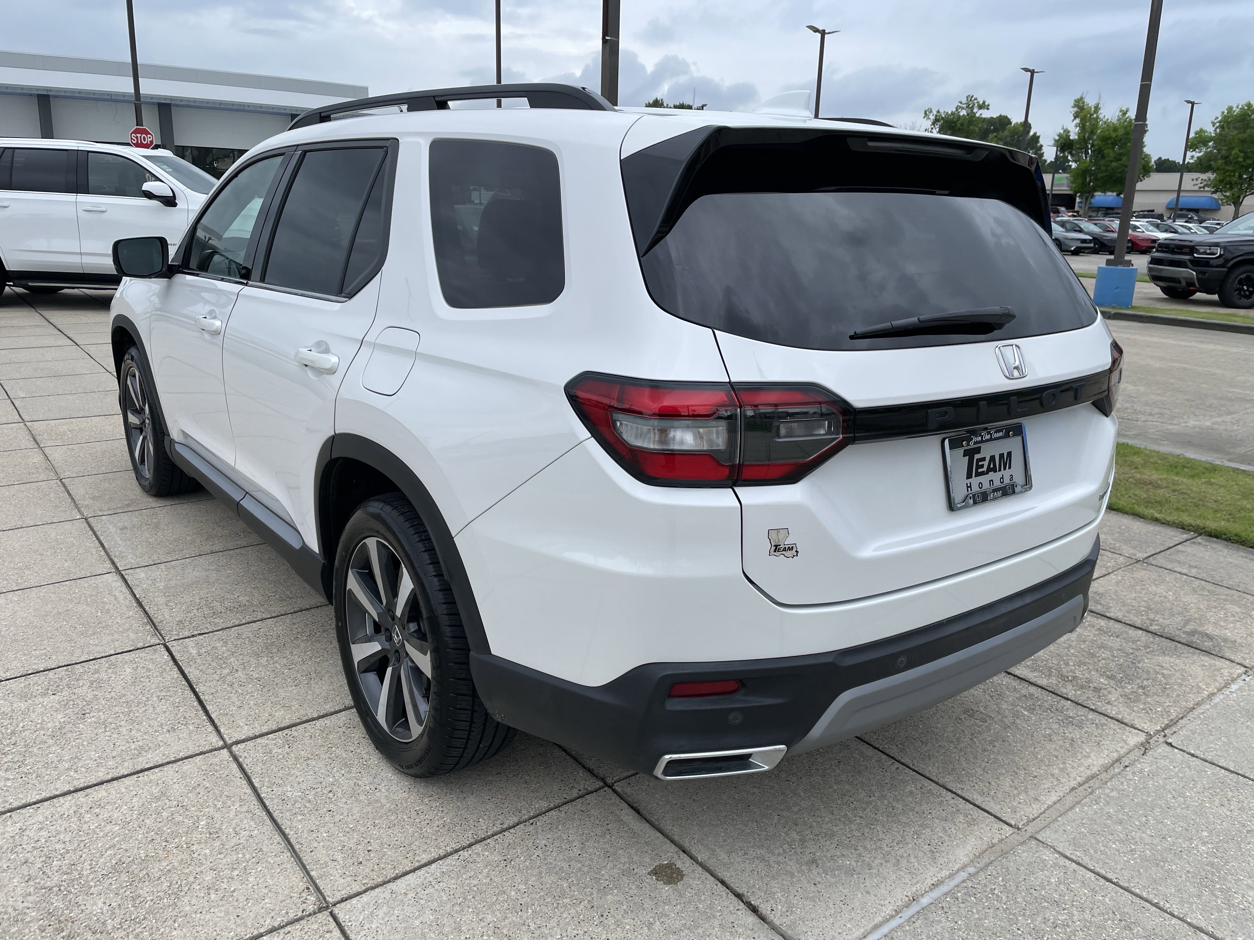 2023 Honda Pilot Touring