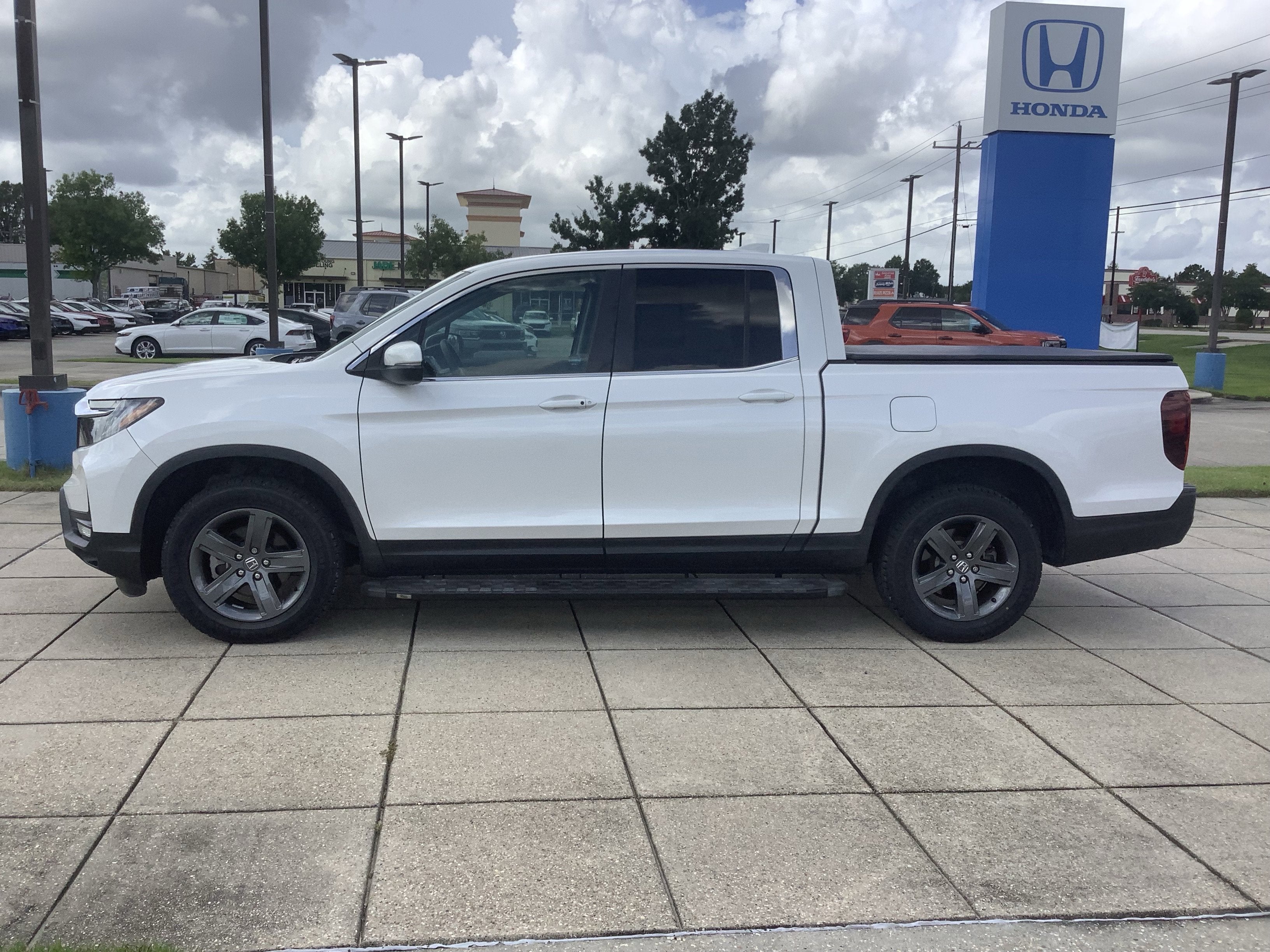 2023 Honda Ridgeline RTL