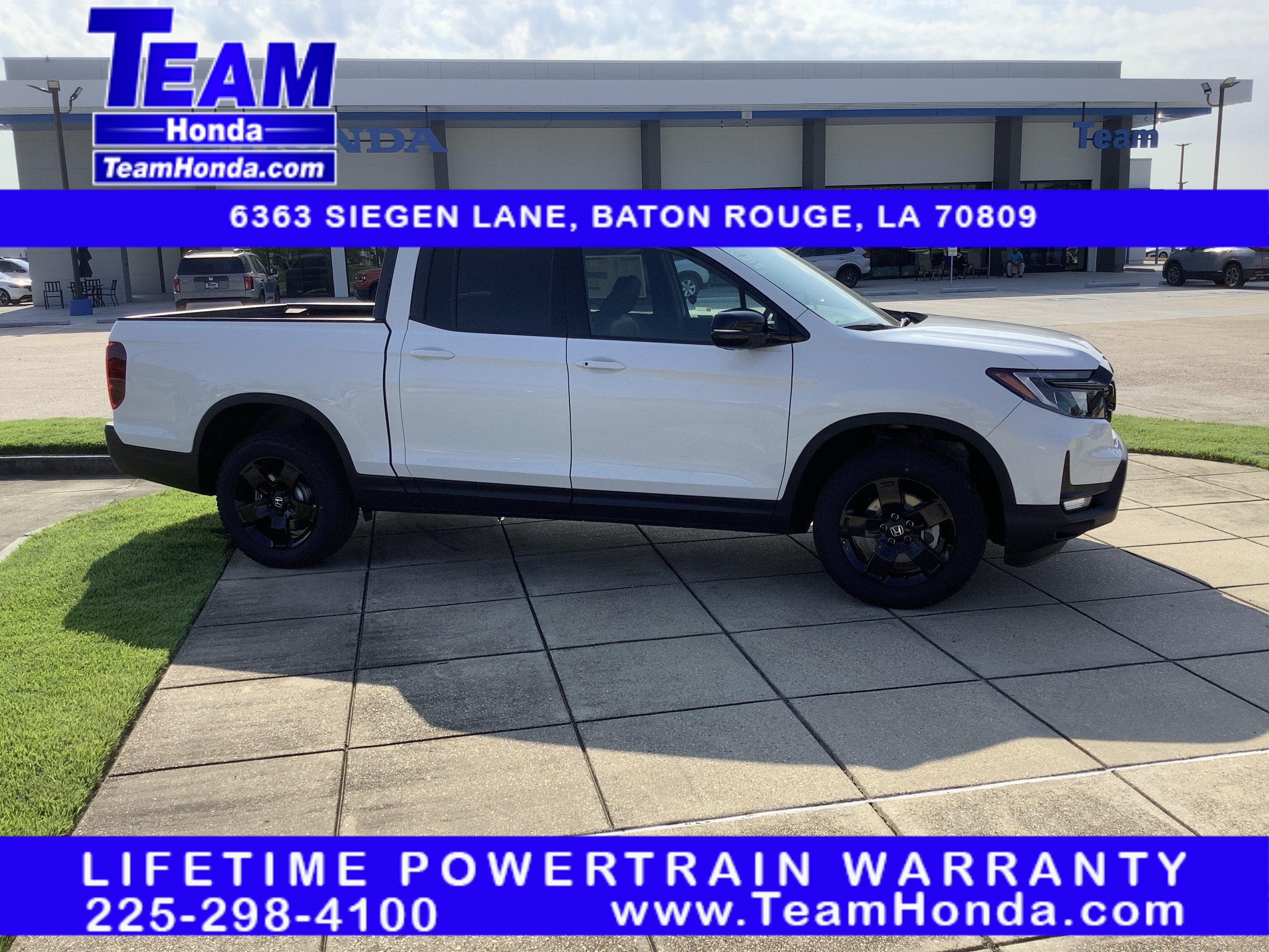 2026 Honda Ridgeline Black Edition Two-Tone