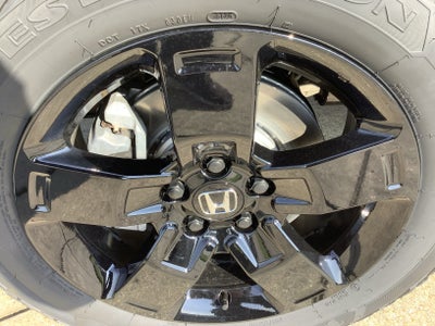 2026 Honda Ridgeline Black Edition Two-Tone