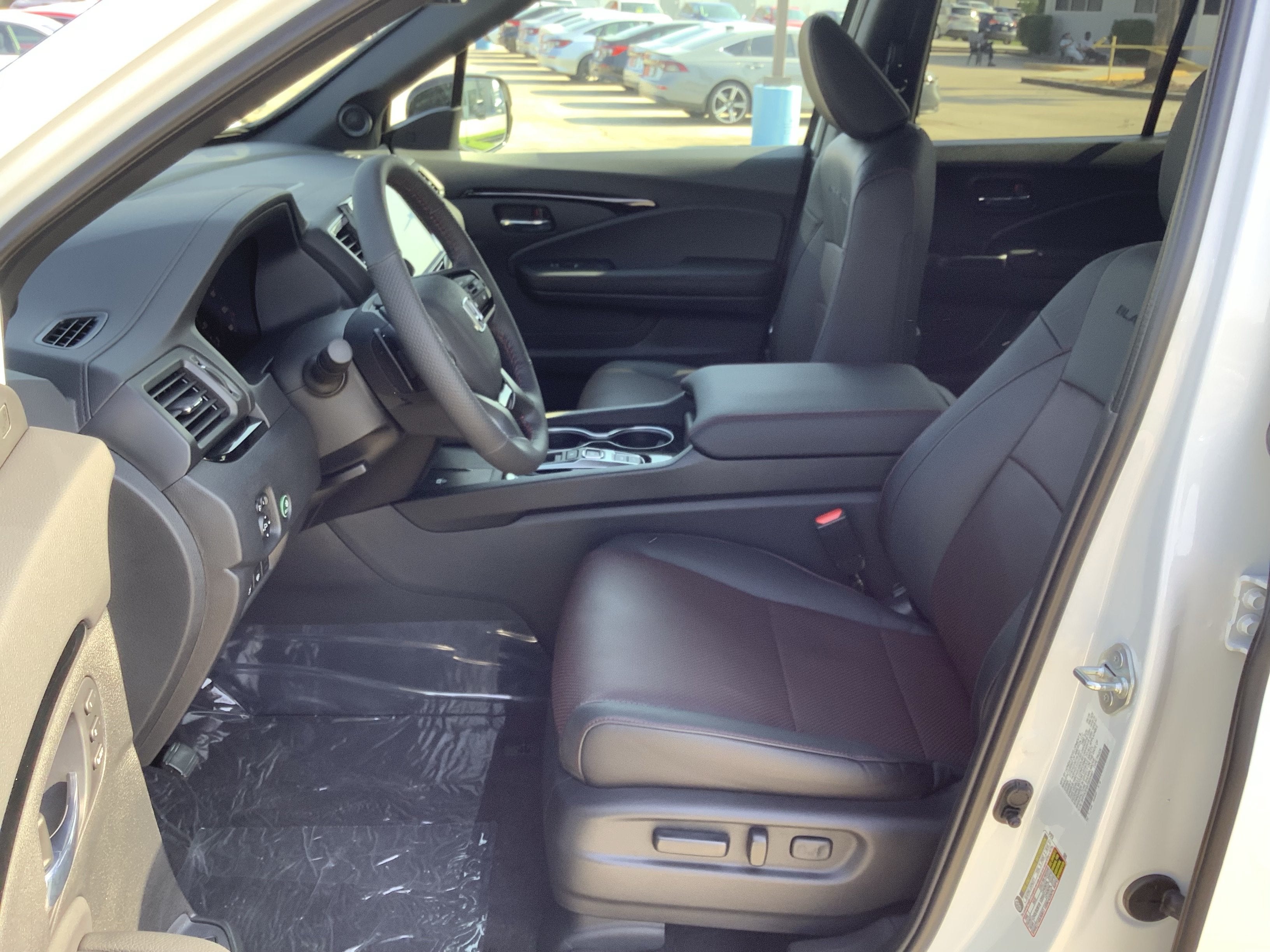 2026 Honda Ridgeline Black Edition Two-Tone