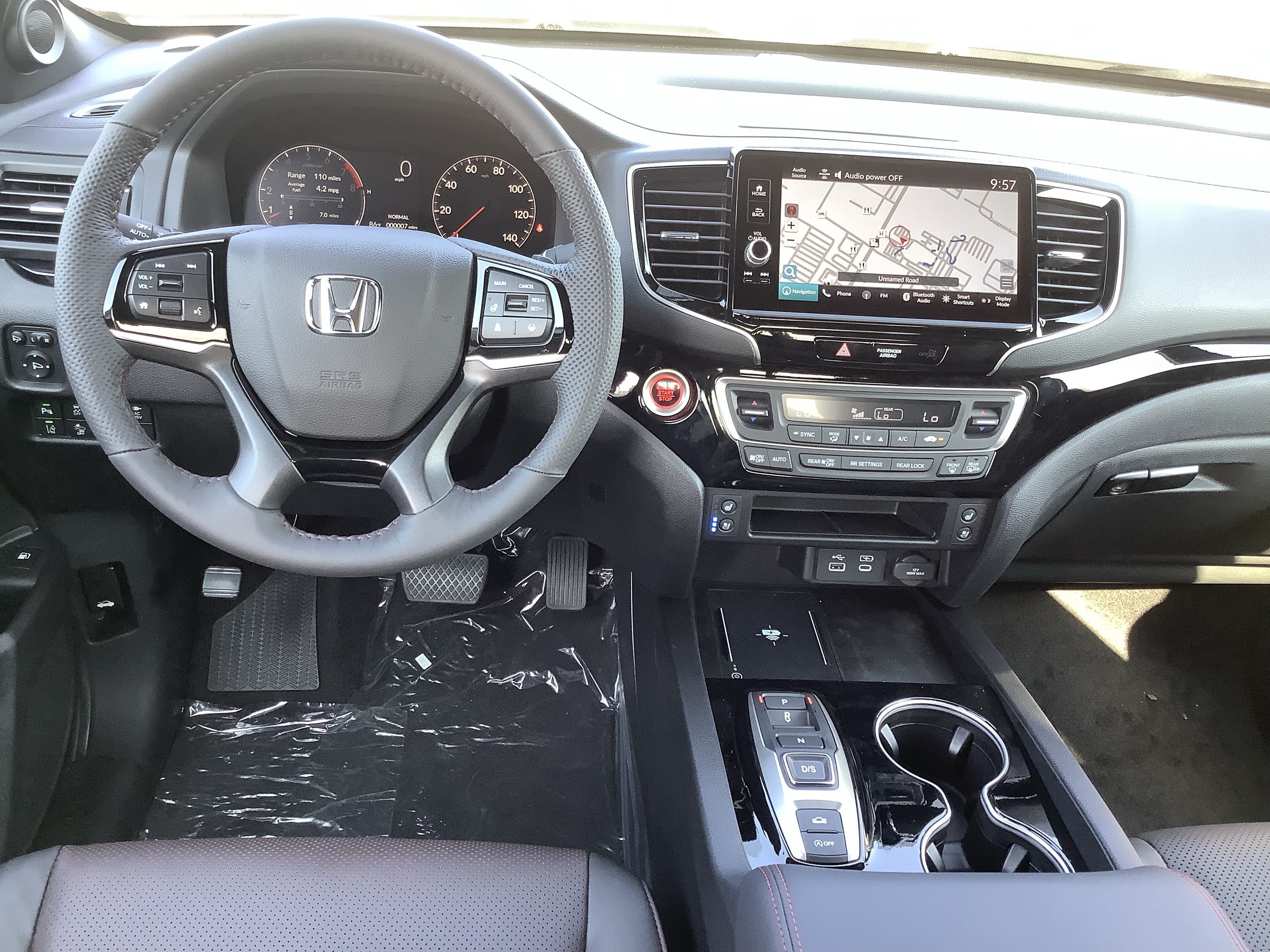 2026 Honda Ridgeline Black Edition Two-Tone