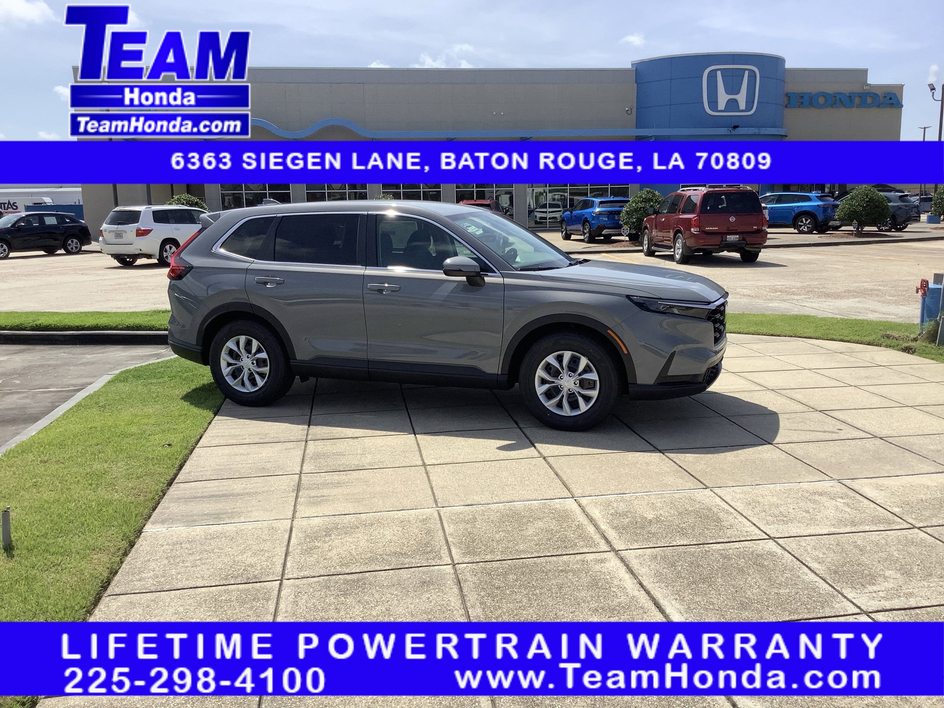 2026 Honda CR-V LX 2WD's photo