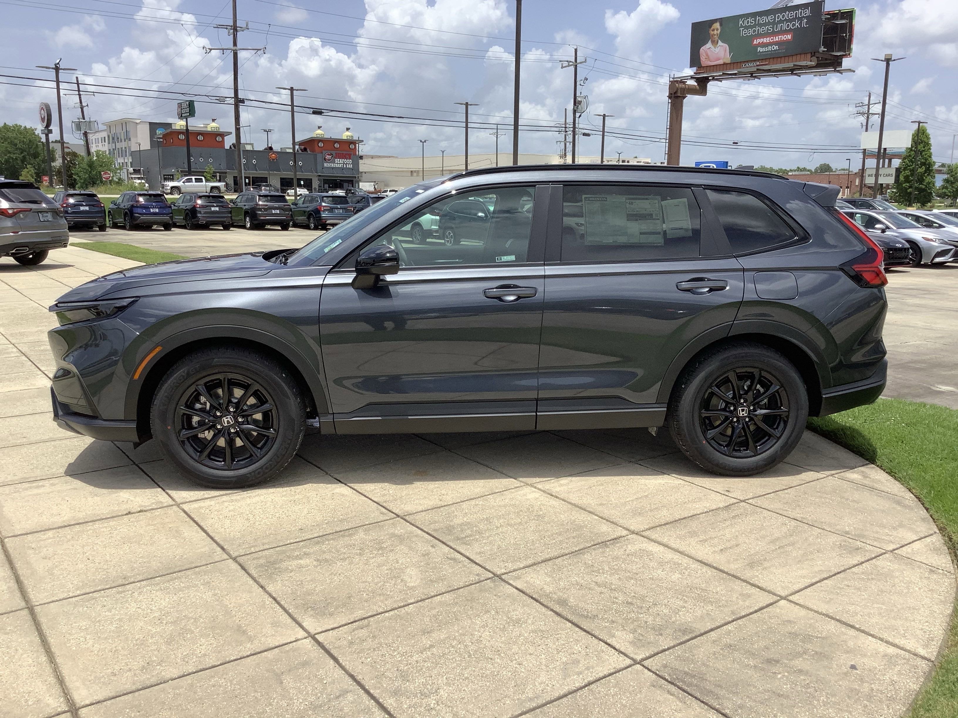 2026 Honda CR-V Hybrid Sport